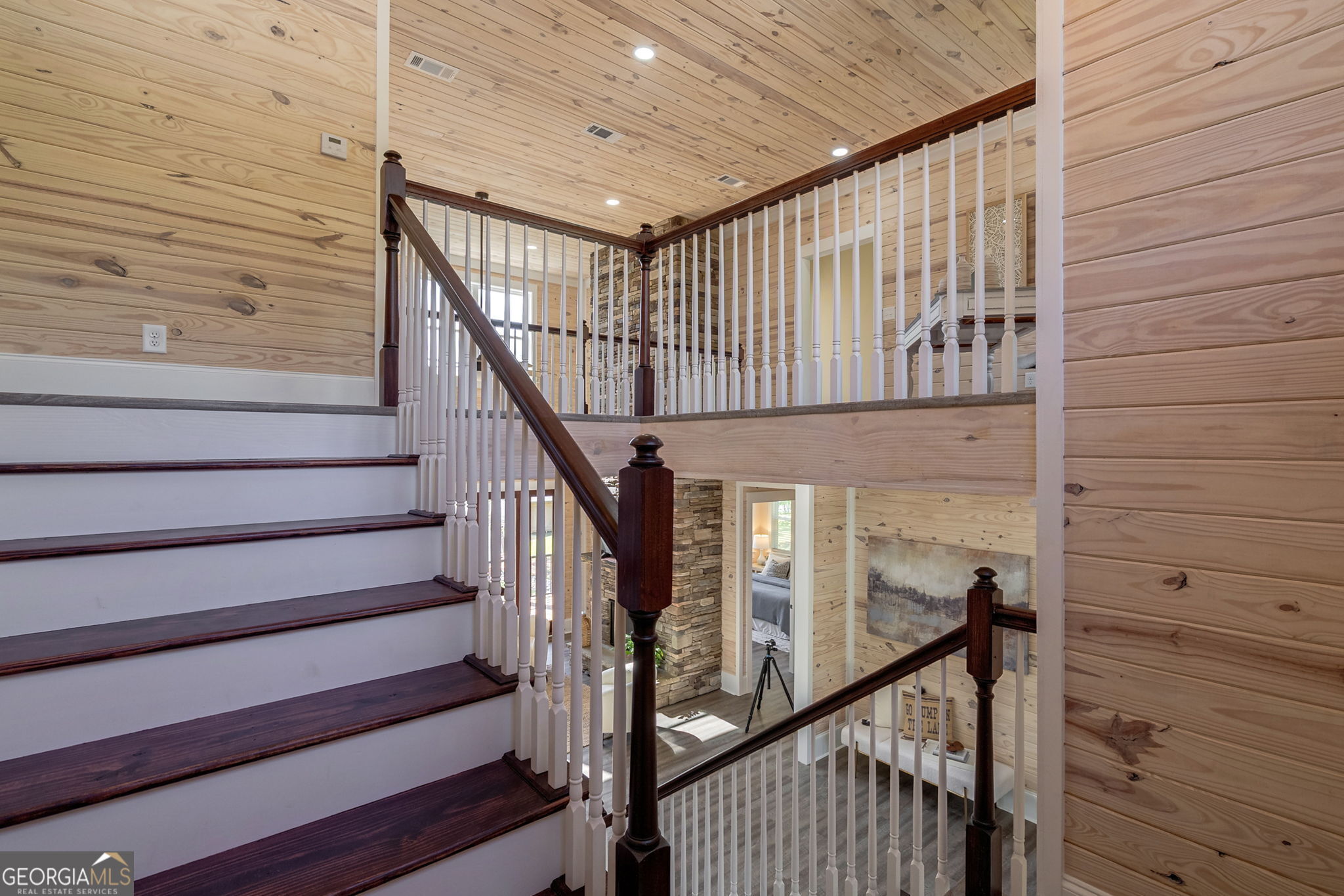 123 Rocky Creek Court NE