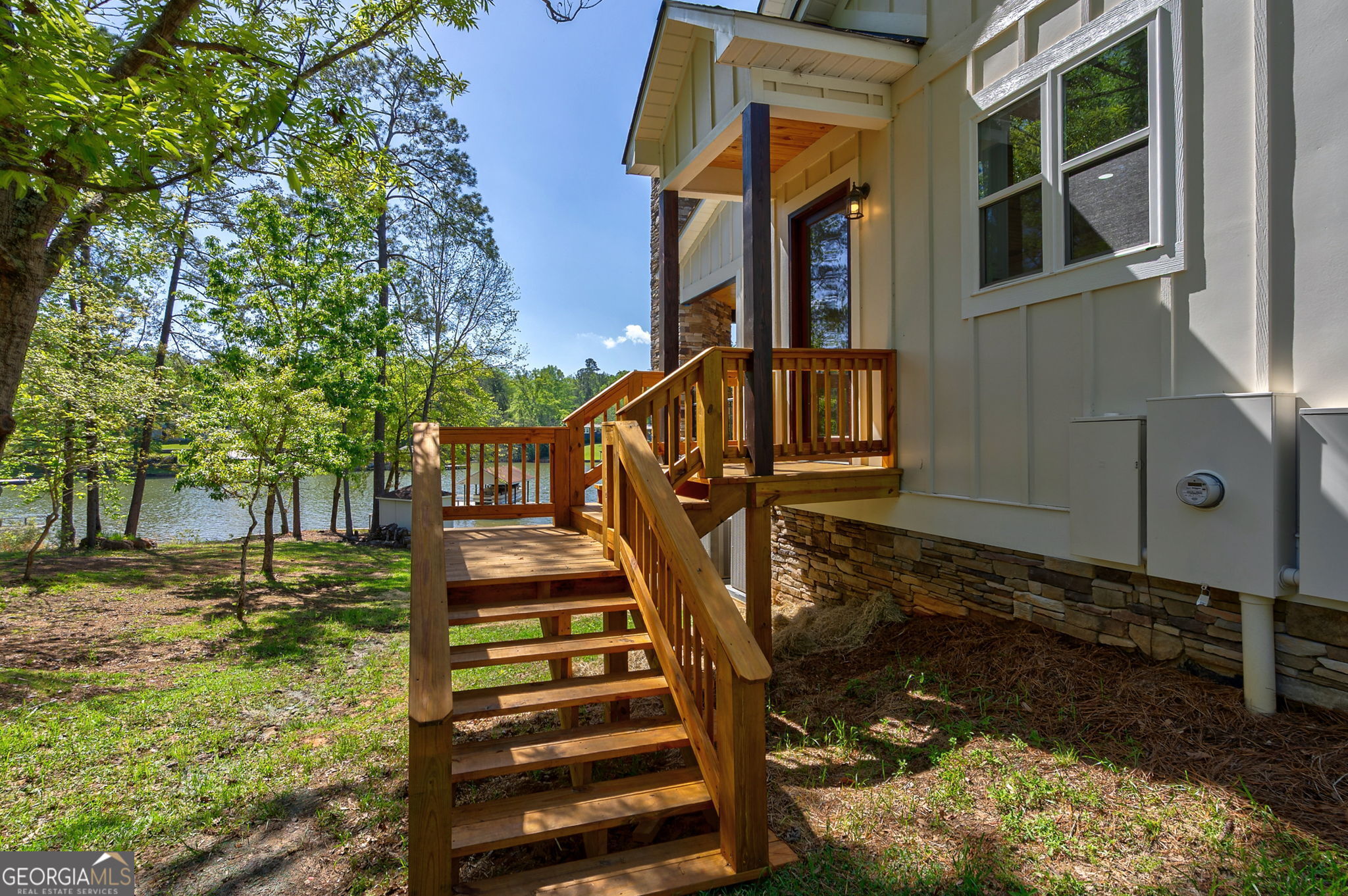 123 Rocky Creek Court NE