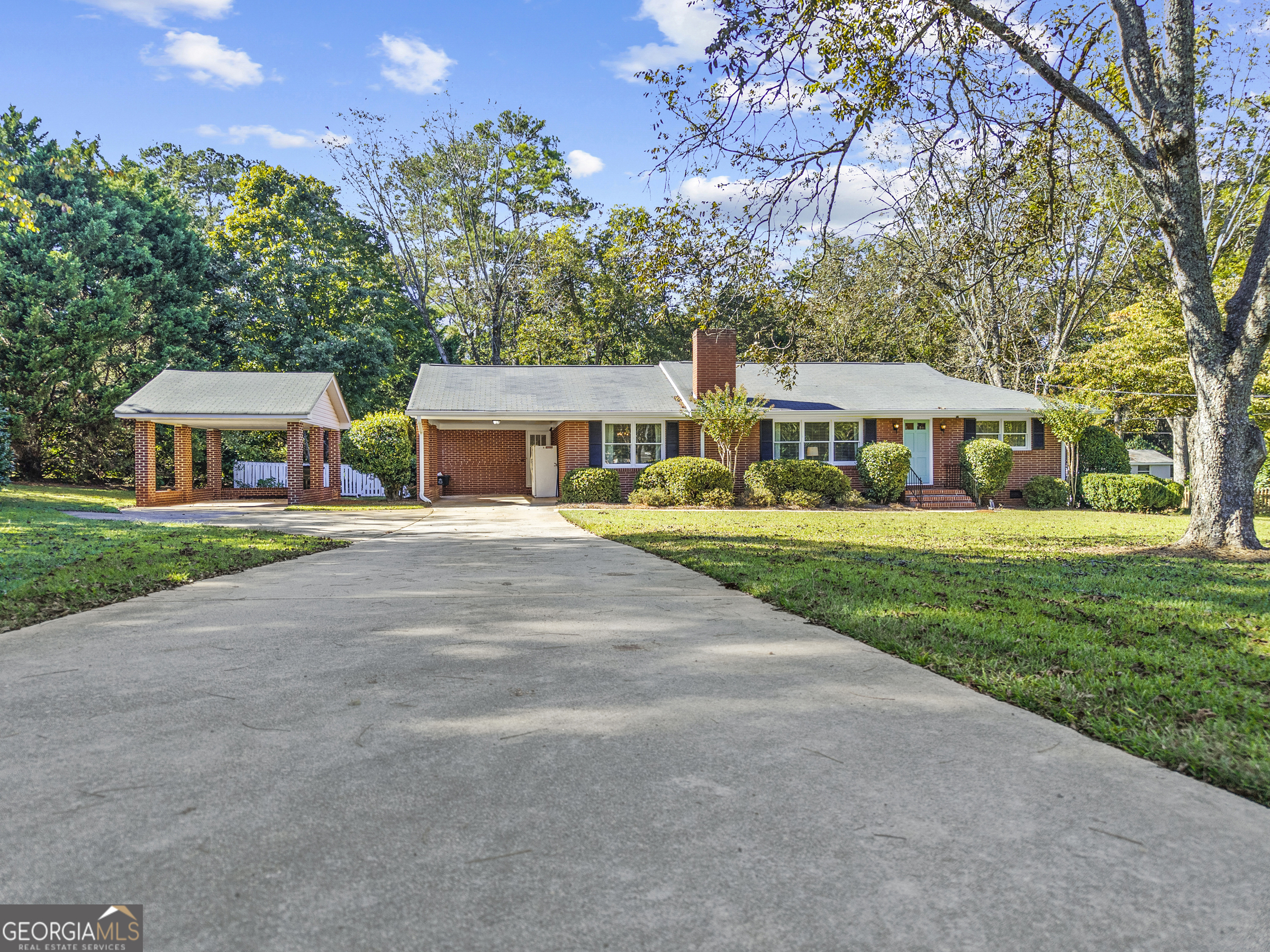 991 Old Post Road