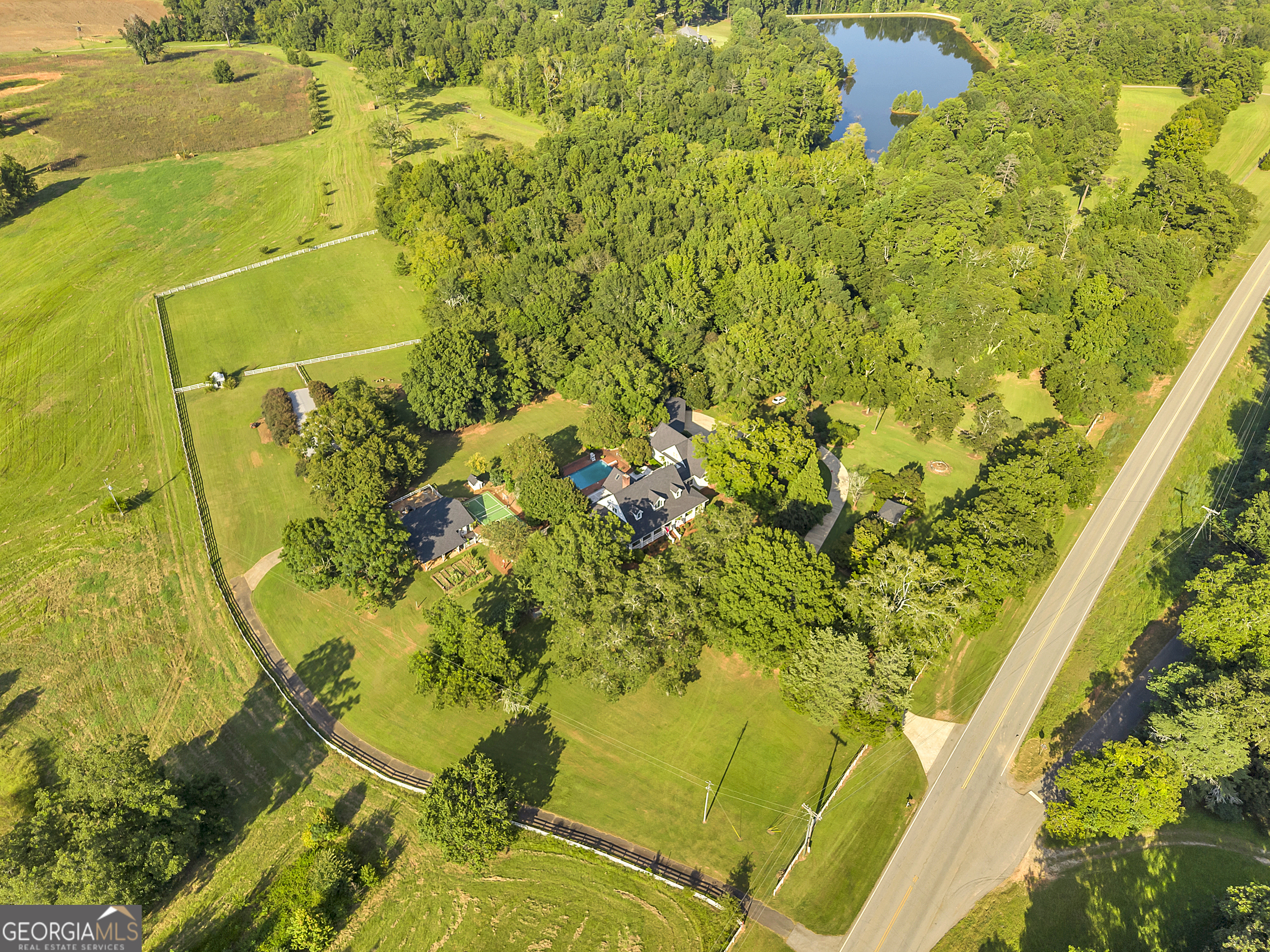 963 Sparta Highway