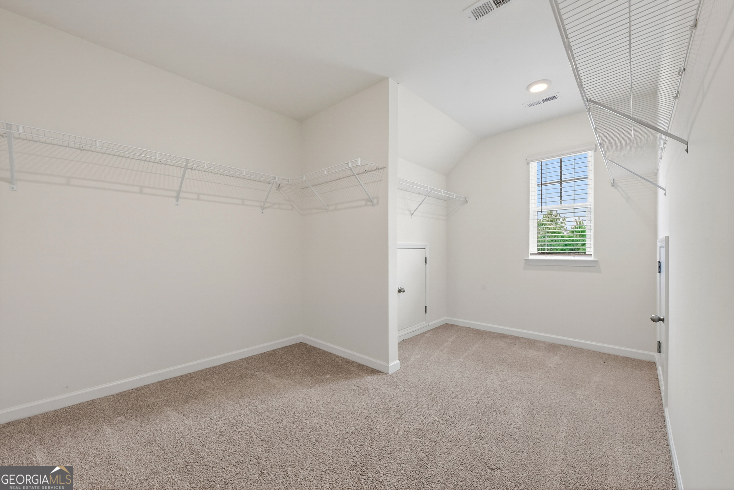 1091 Clubhouse Drive