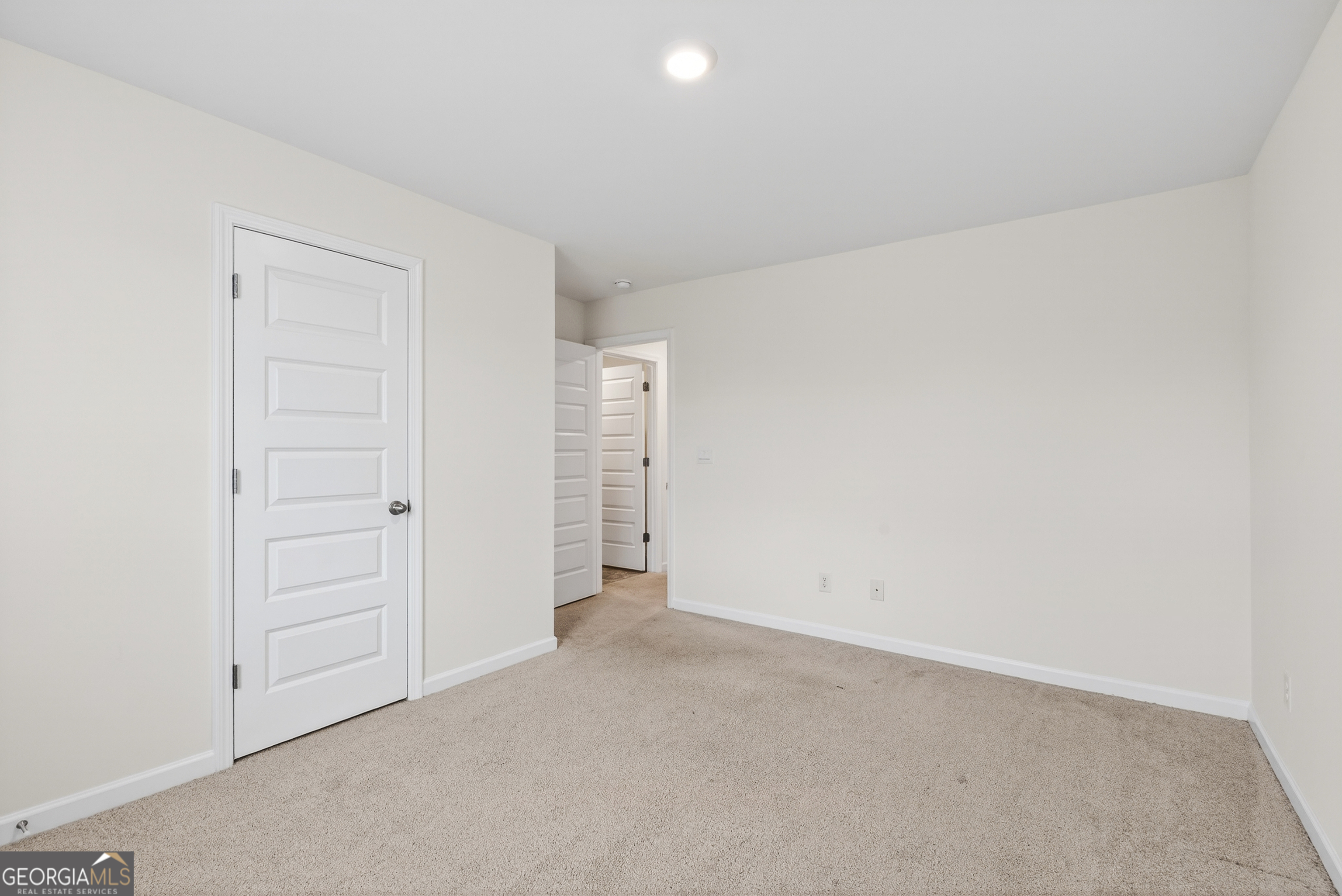 1091 Clubhouse Drive