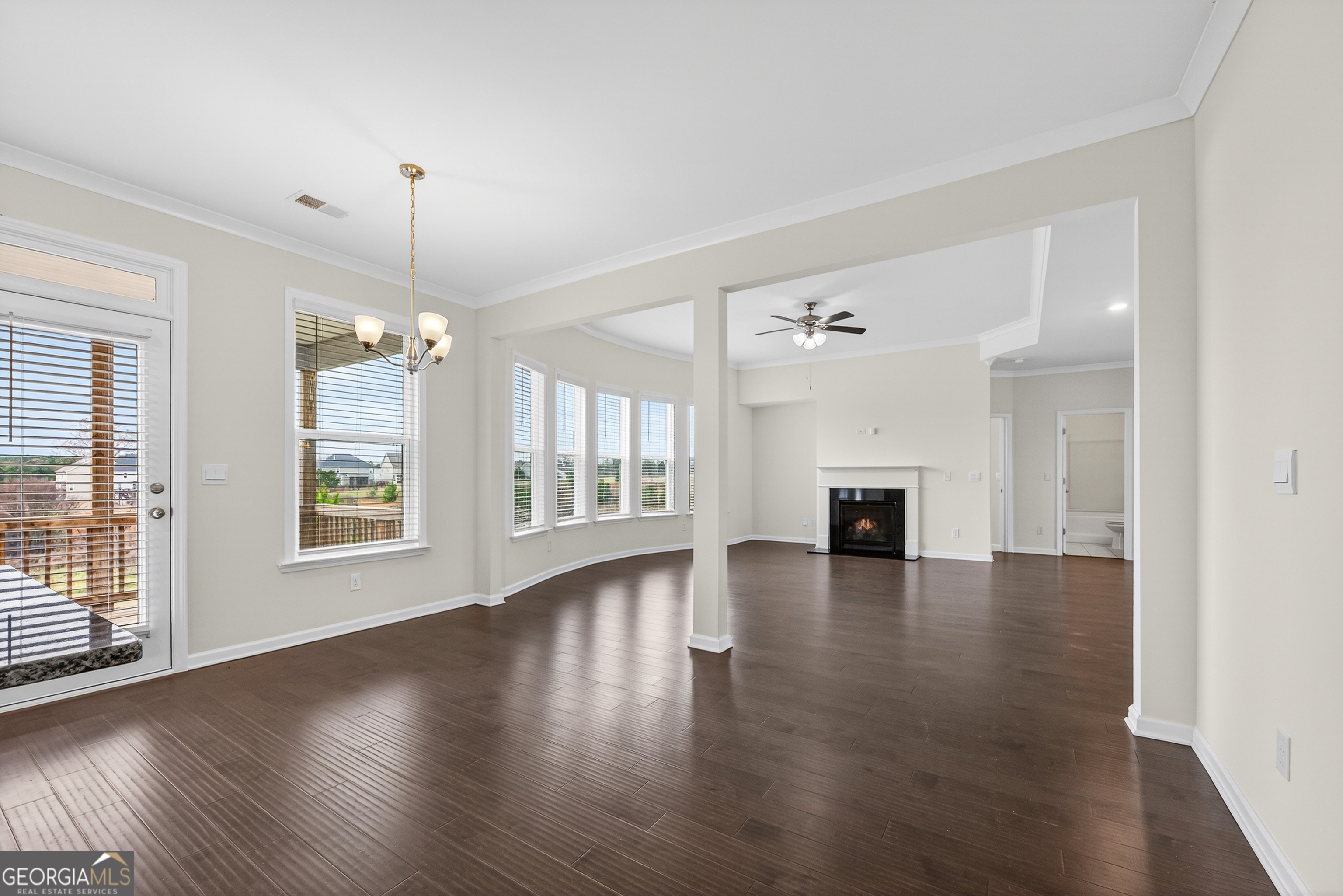 1091 Clubhouse Drive