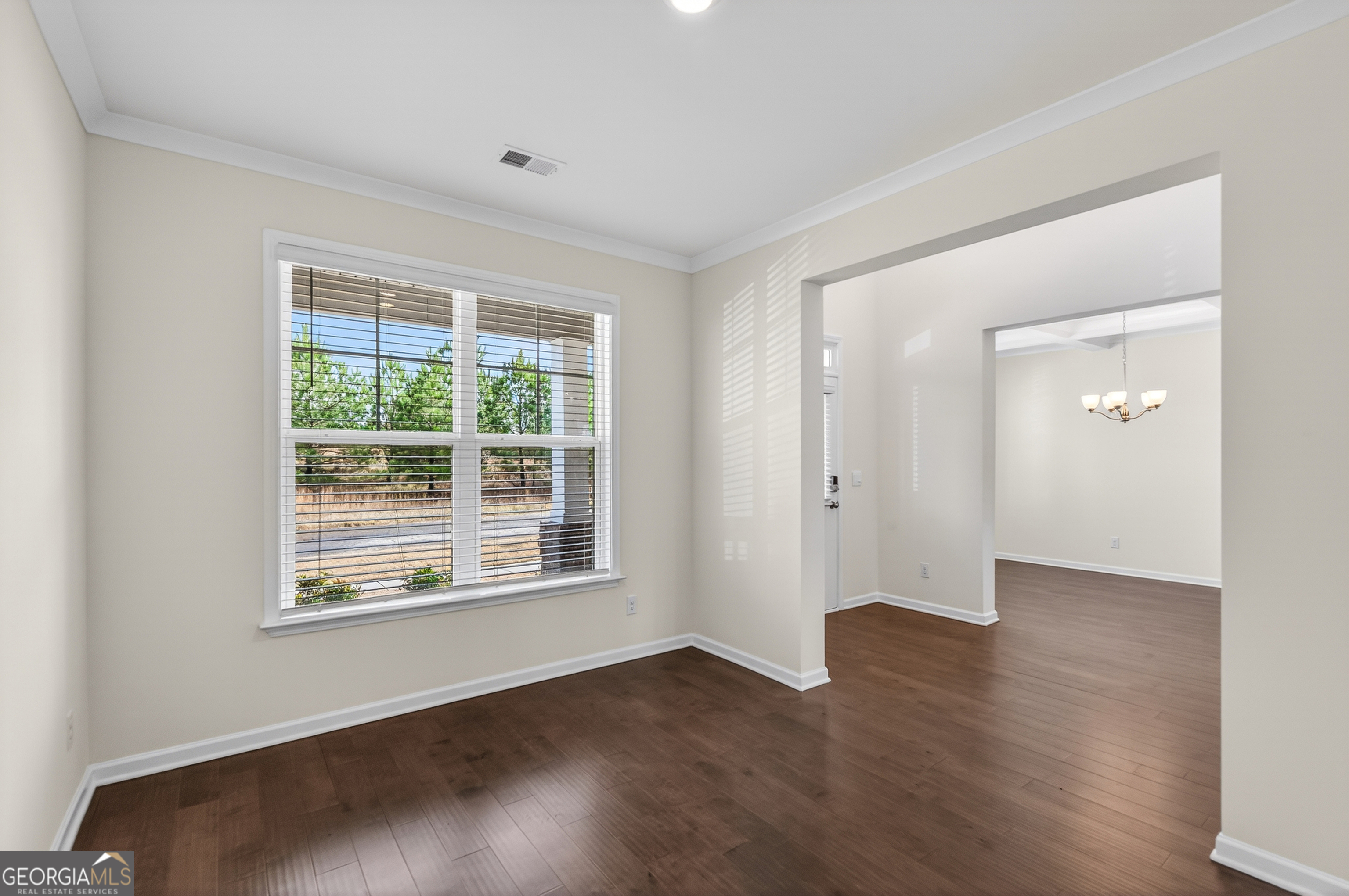 1091 Clubhouse Drive