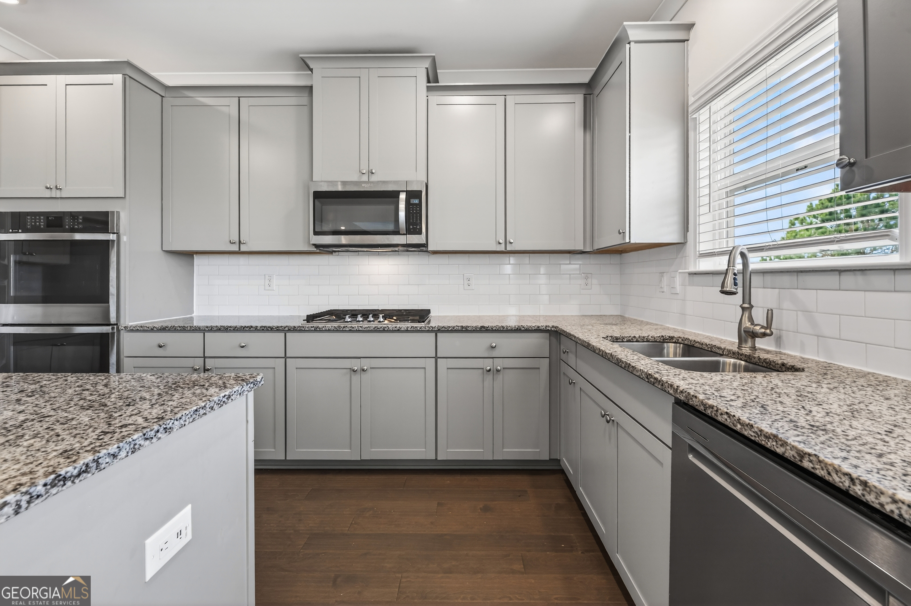 1091 Clubhouse Drive