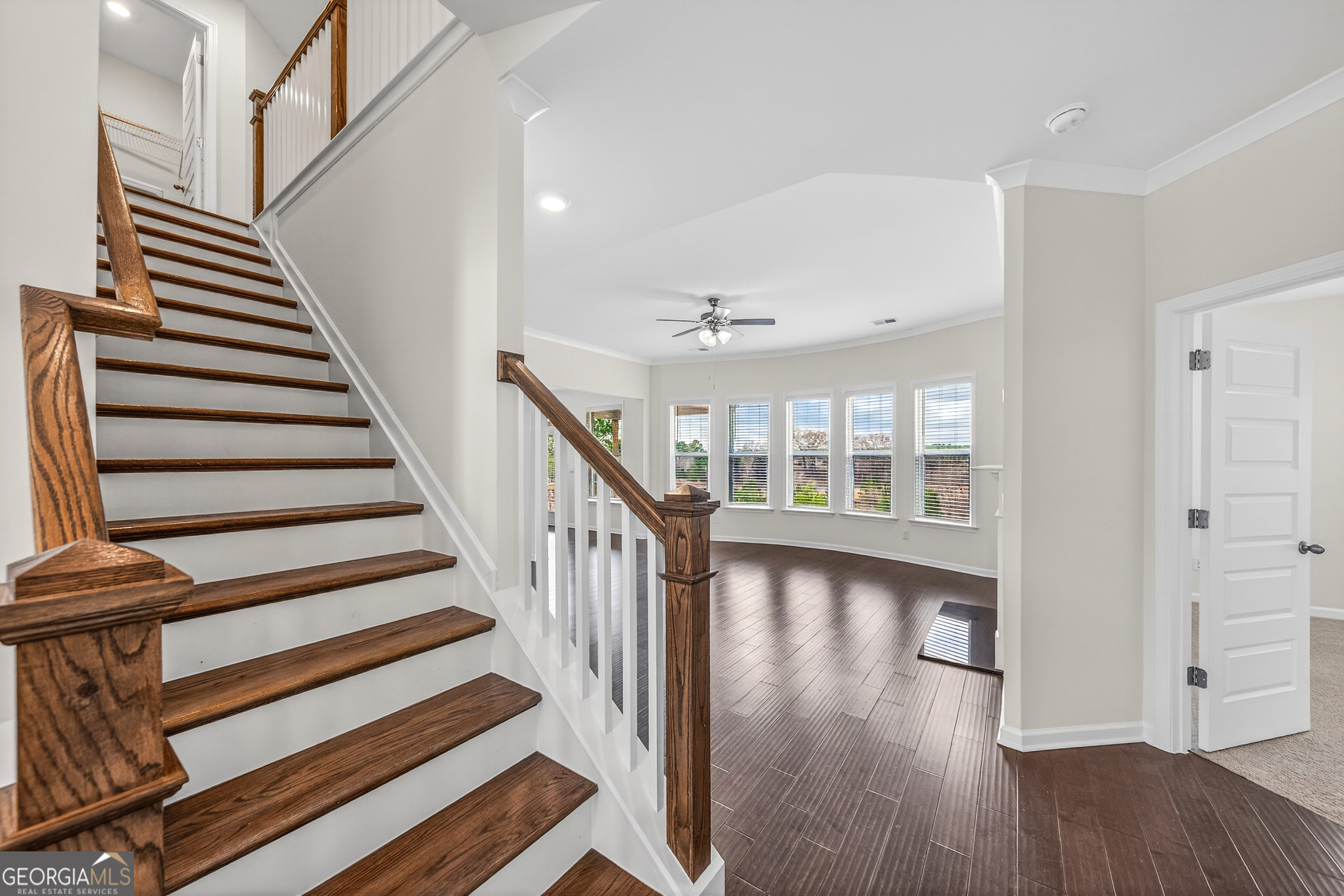 1091 Clubhouse Drive