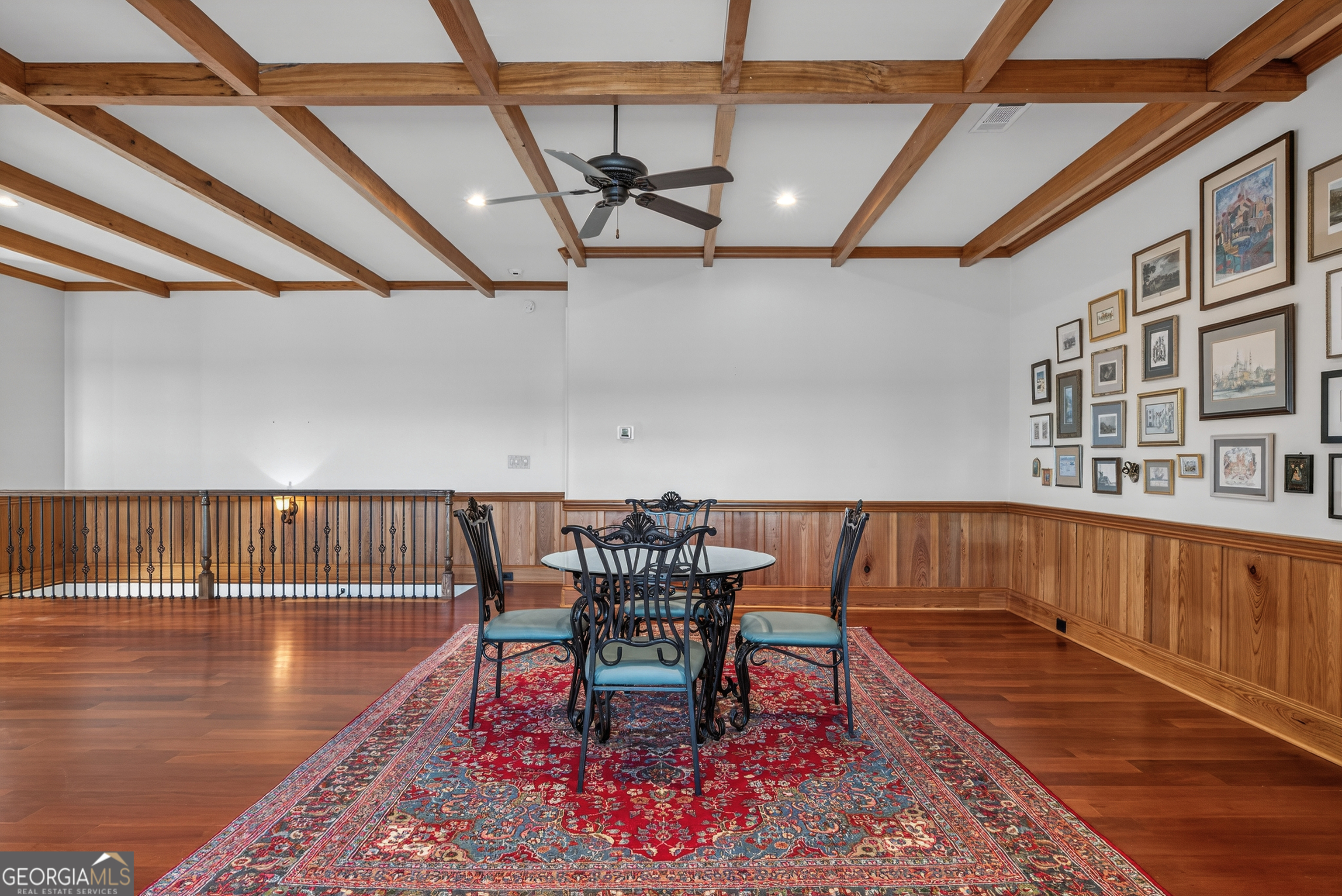 140 Silver Birch Lane NE