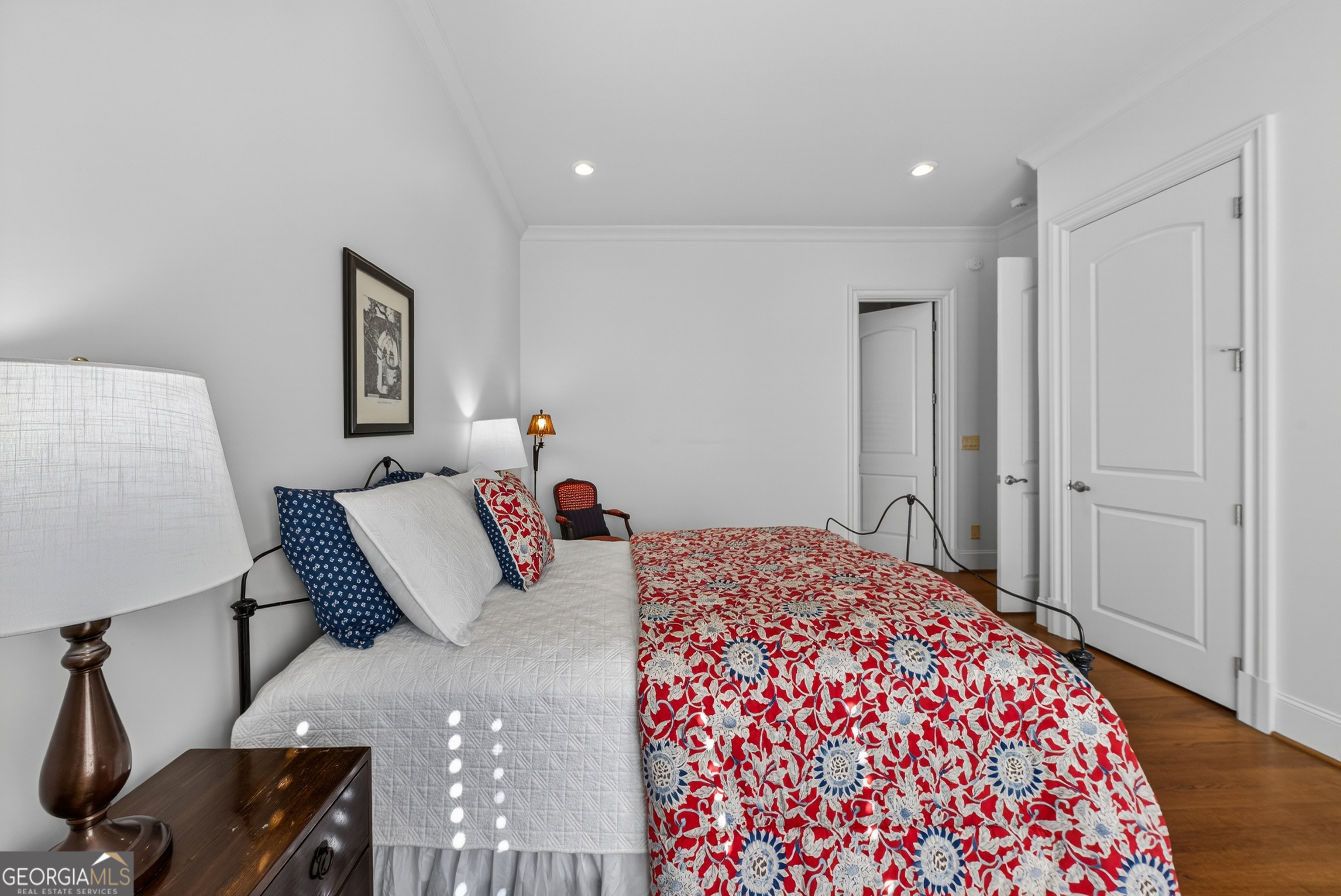 140 Silver Birch Lane NE