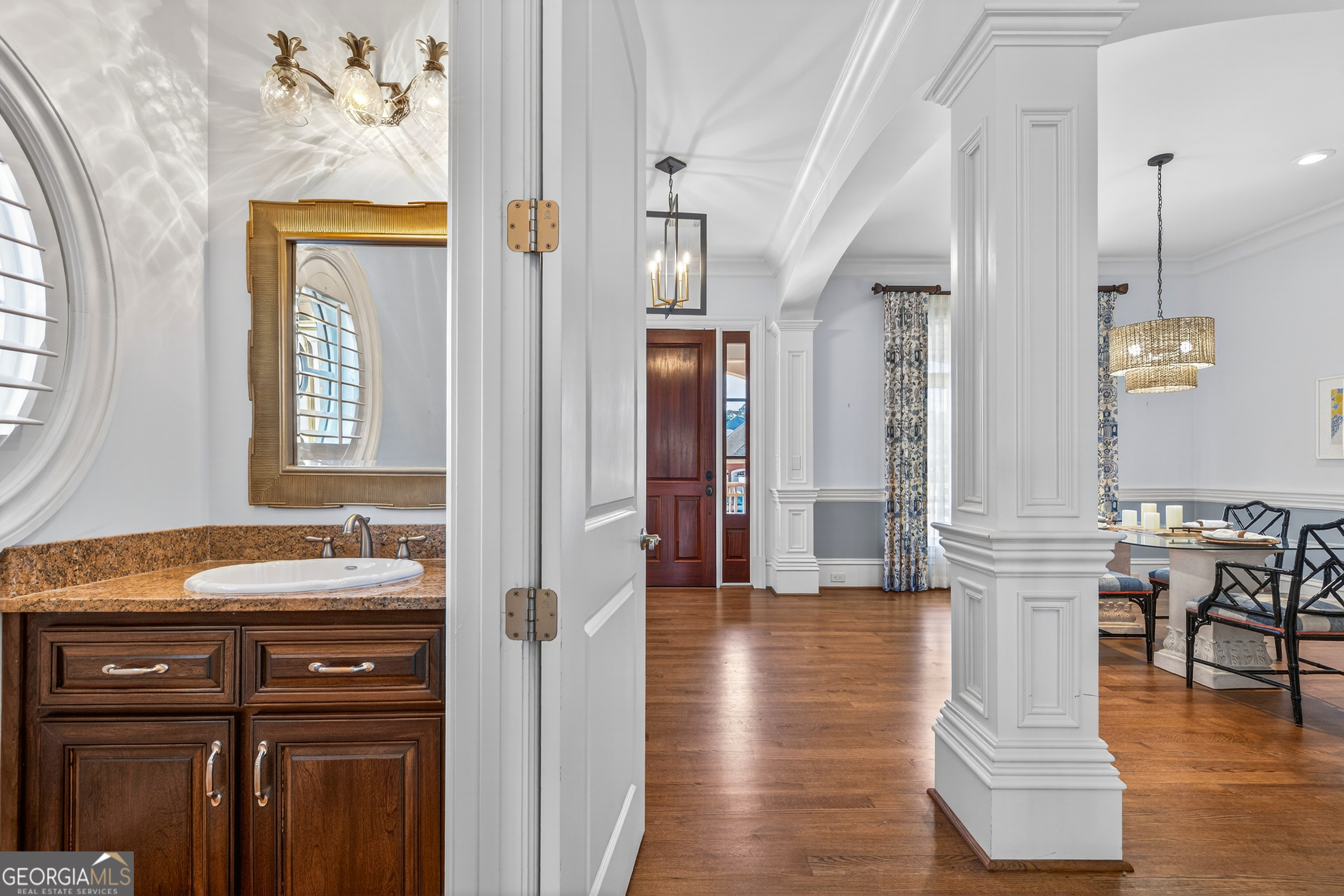 140 Silver Birch Lane NE