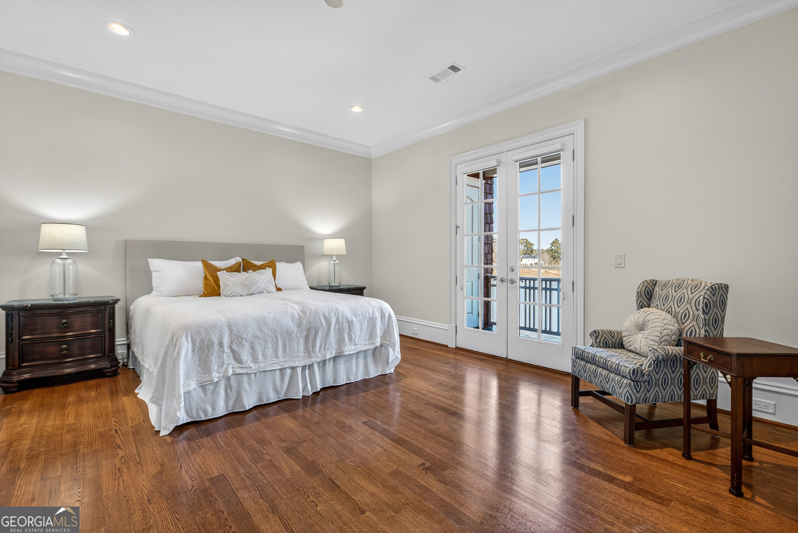 140 Silver Birch Lane NE