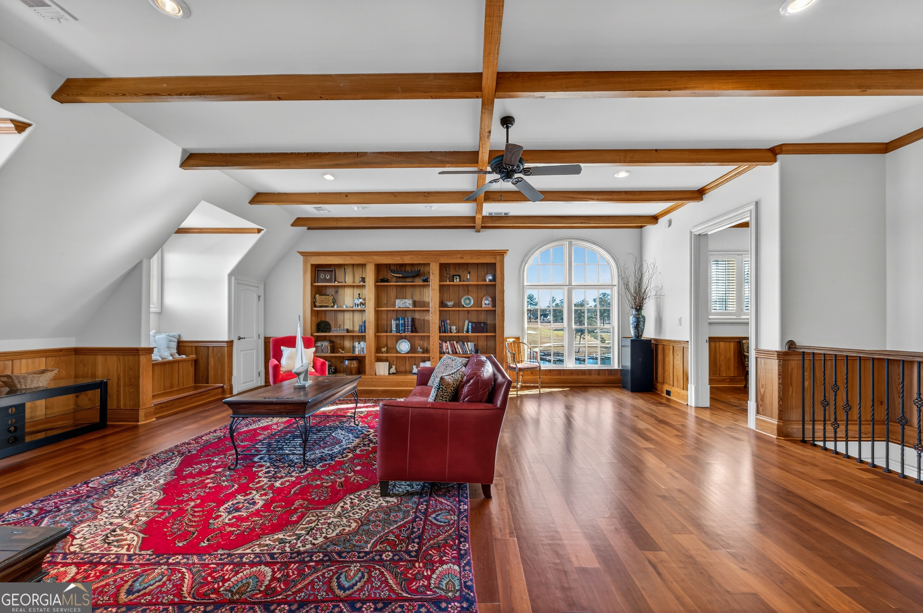 140 Silver Birch Lane NE