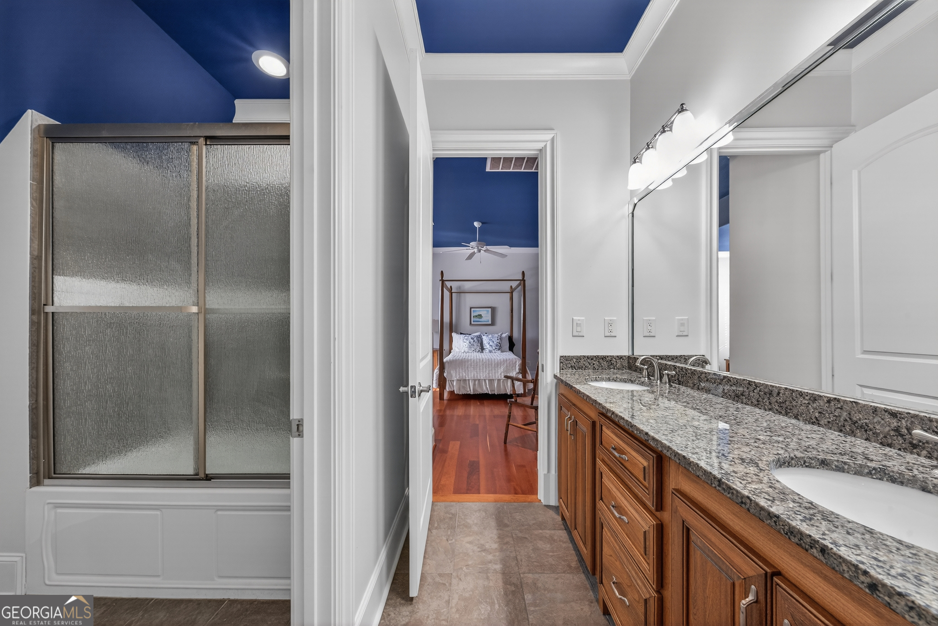 140 Silver Birch Lane NE