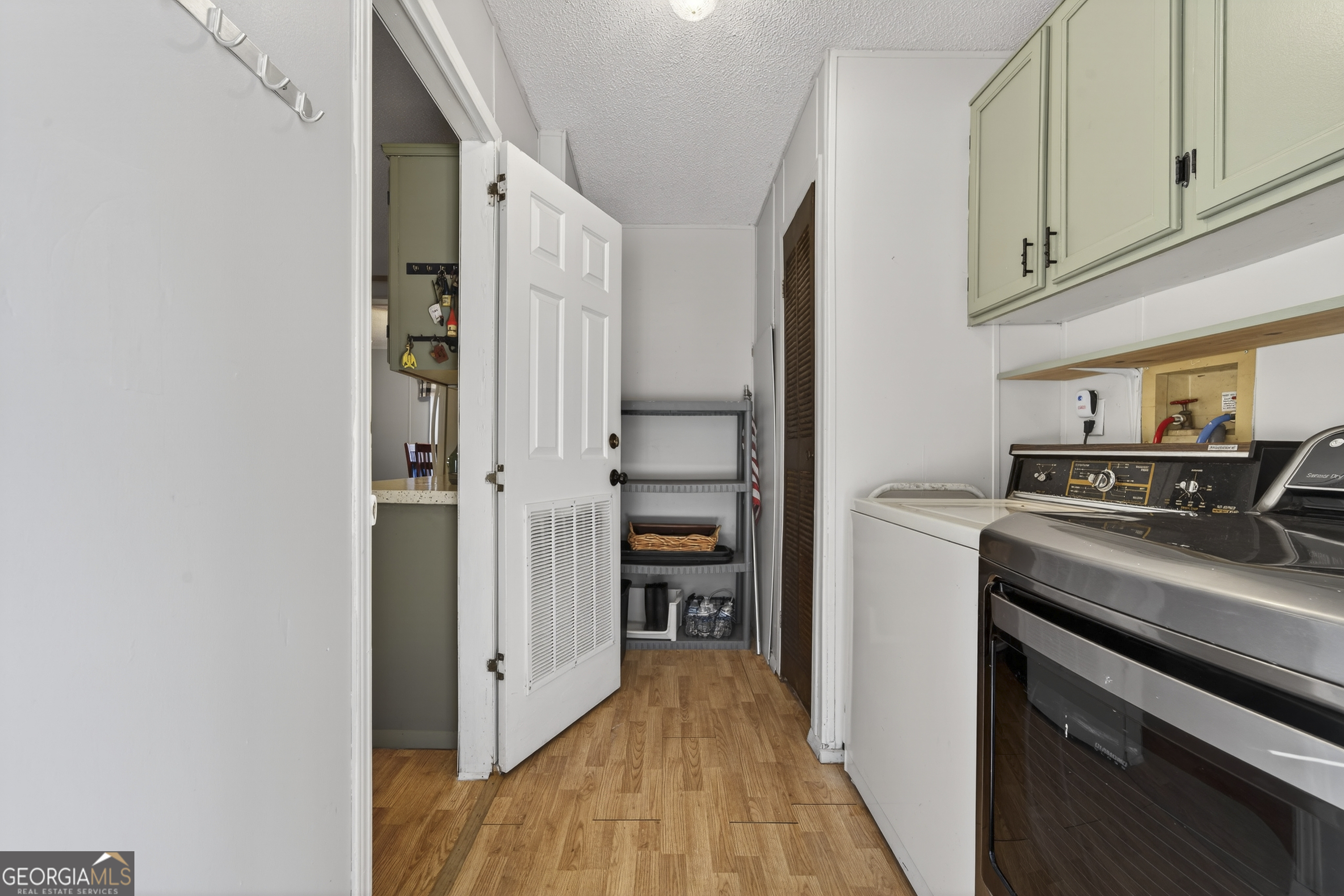 392 Hub Dent Road NE