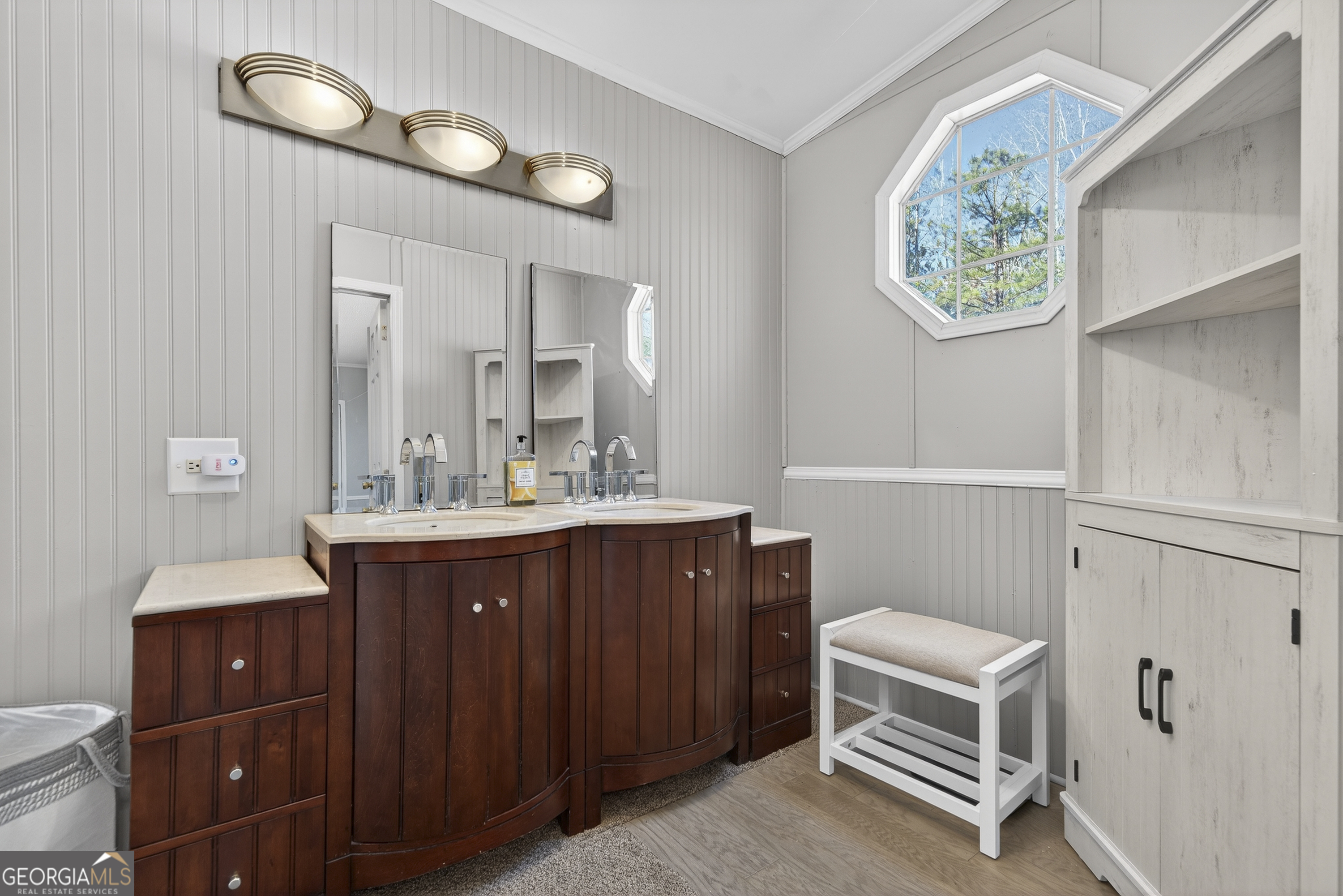 392 Hub Dent Road NE