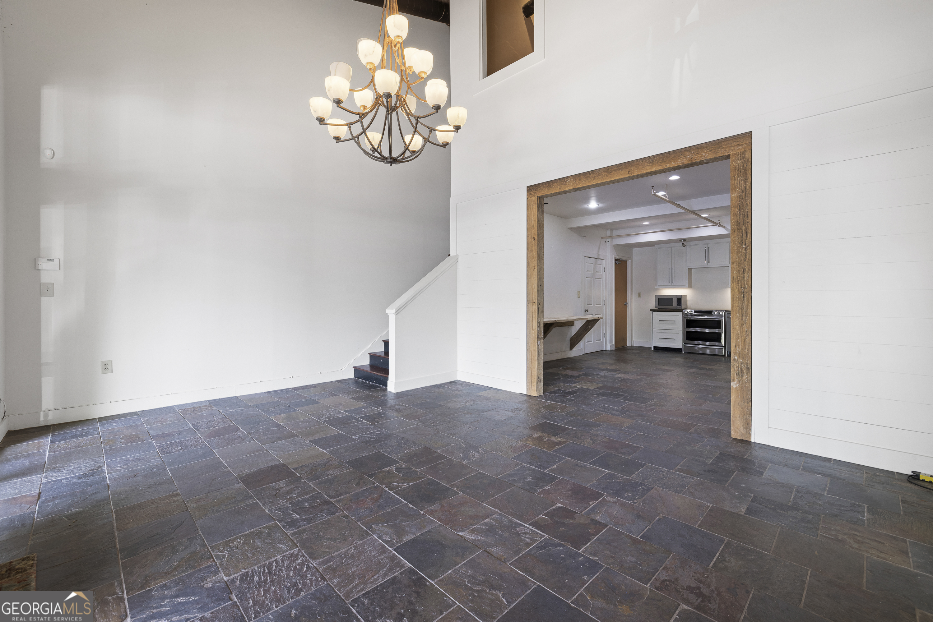 226 & 228 W Washington Street
