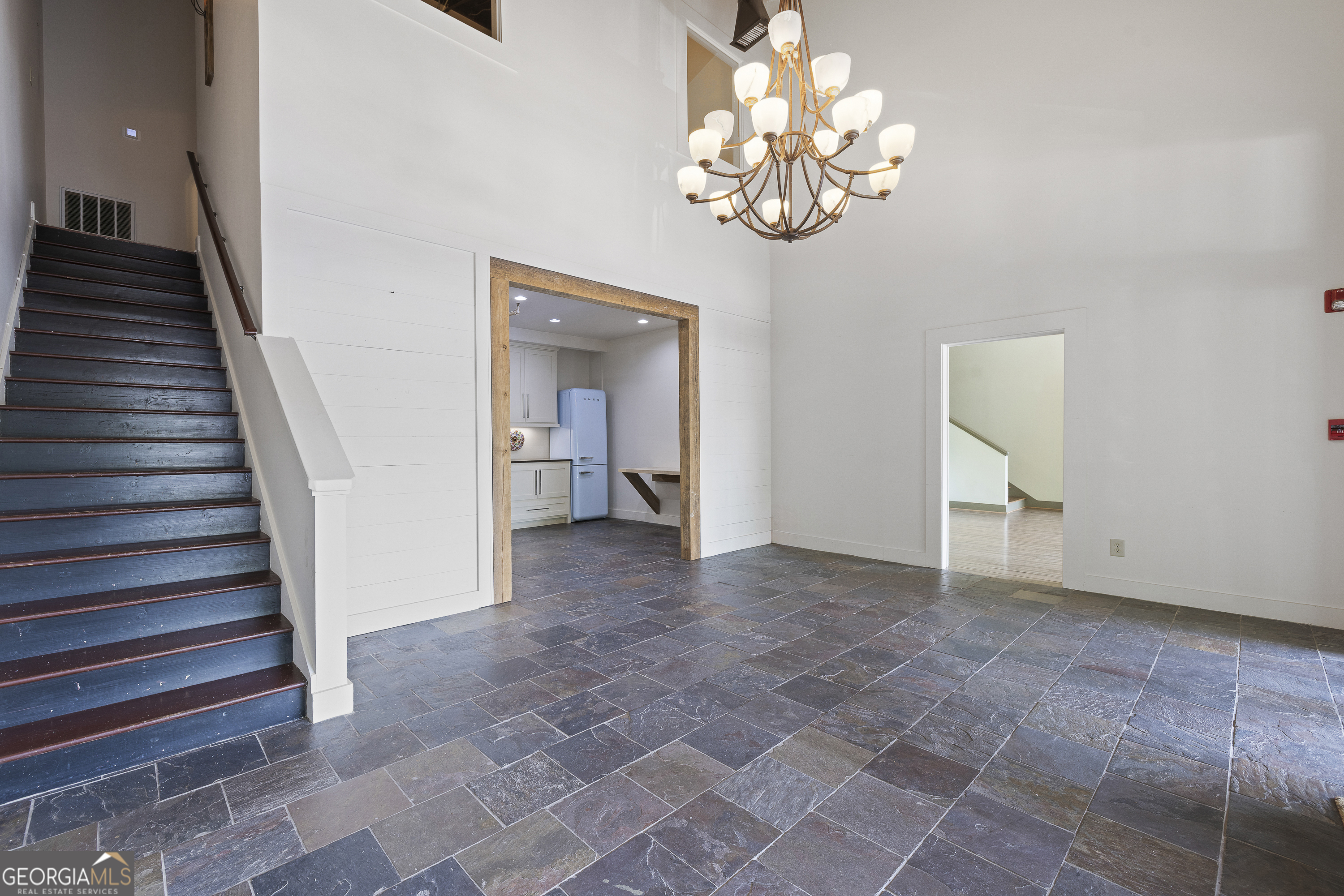 226 & 228 W Washington Street