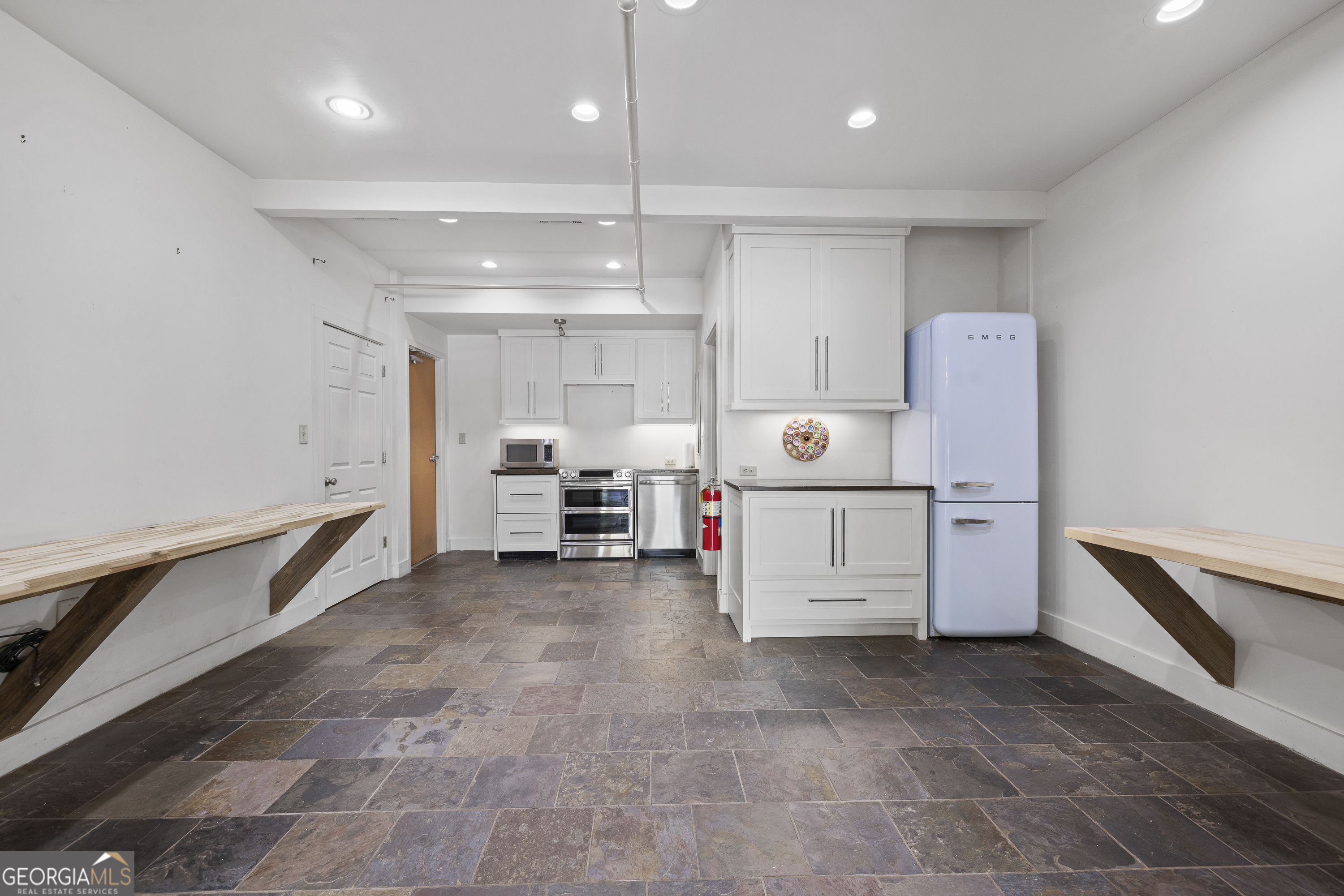 226 & 228 W Washington Street