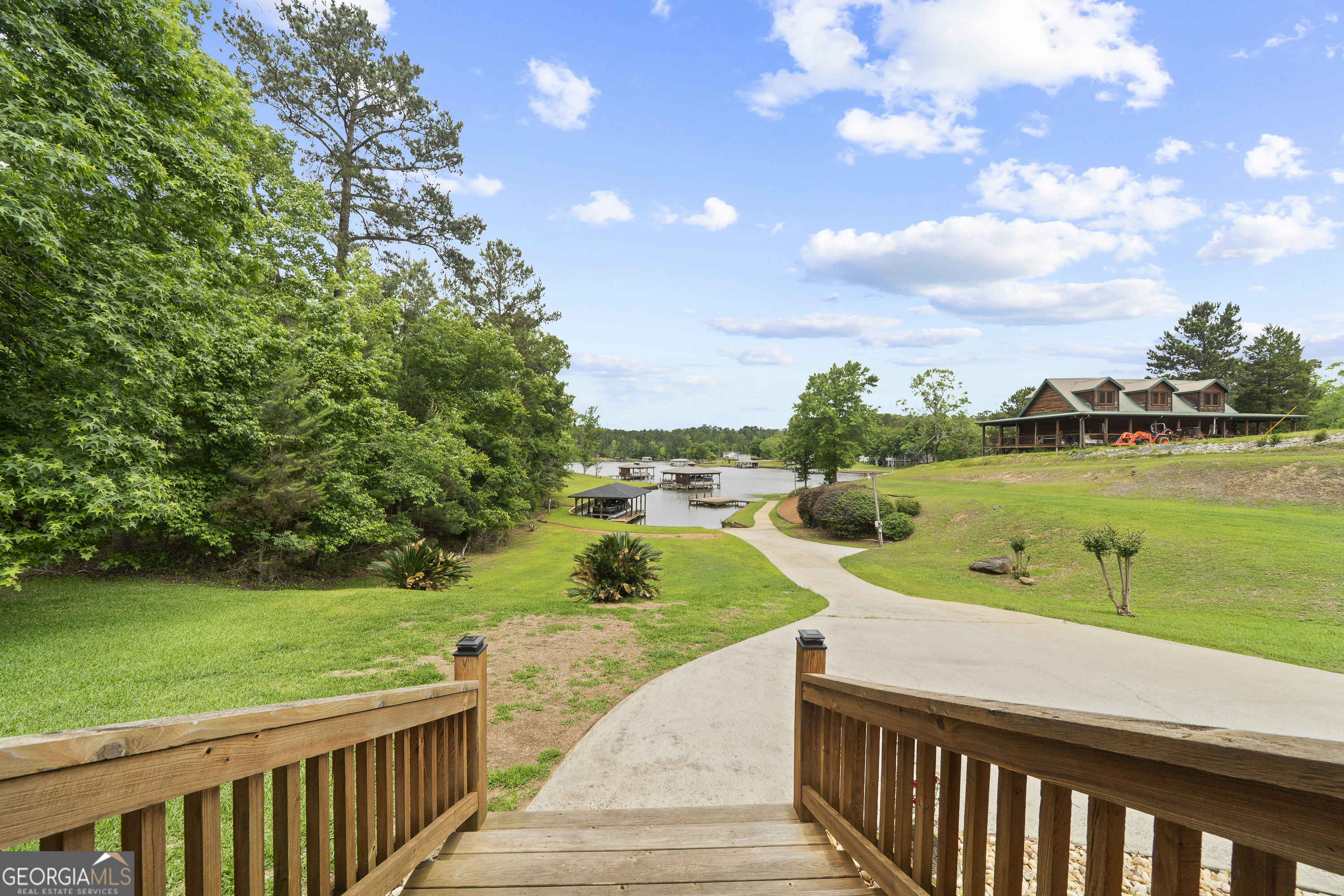 63 Tomahawk Drive