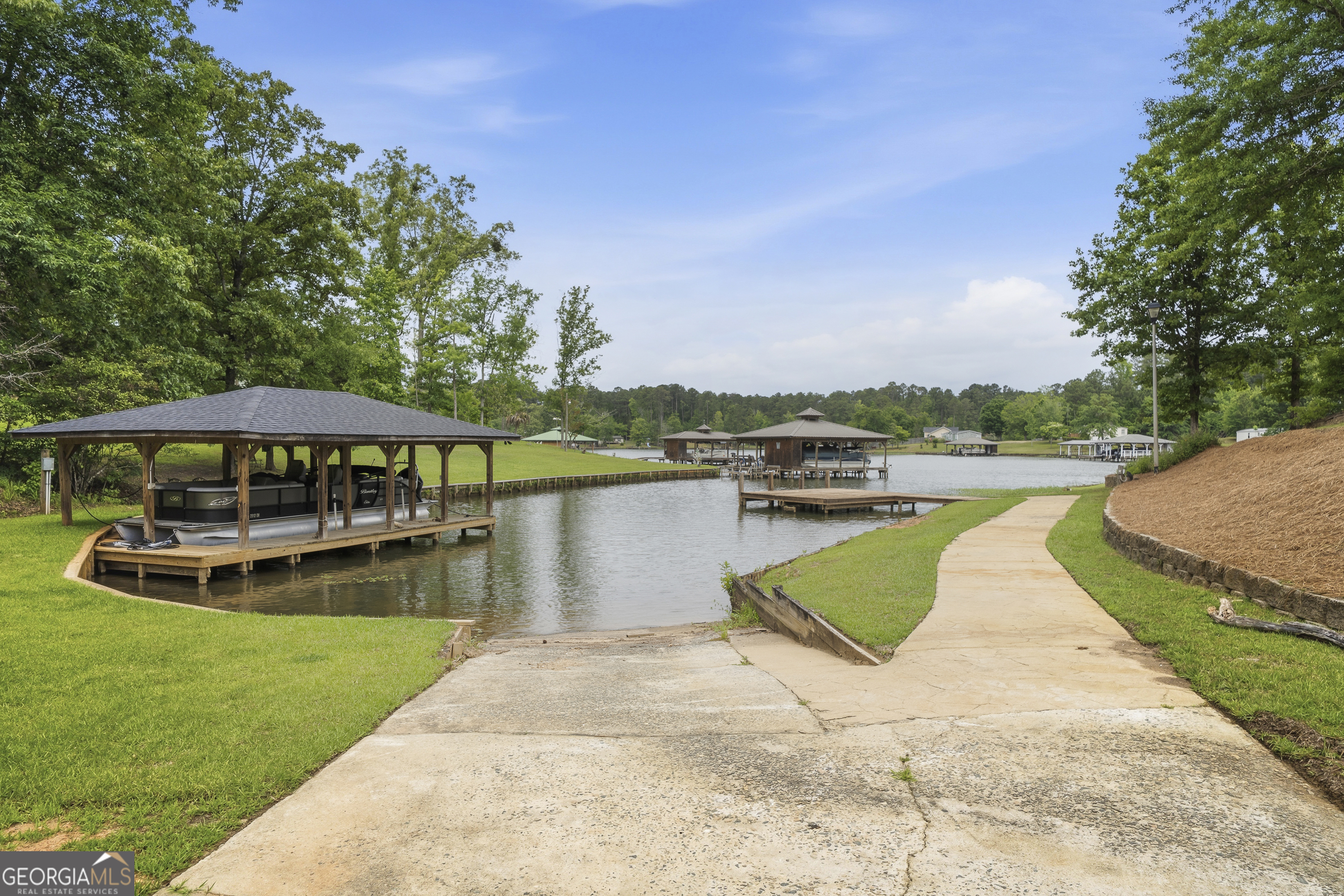 63 Tomahawk Drive