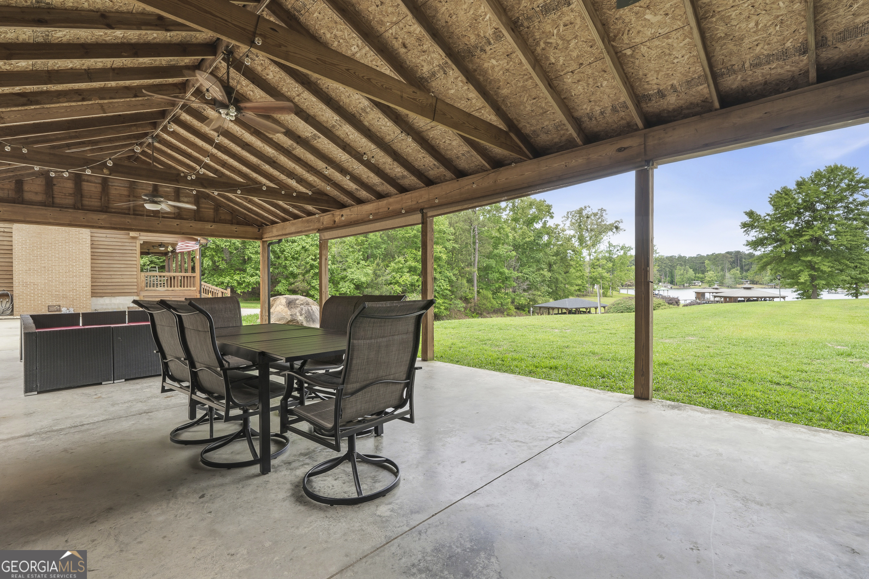 63 Tomahawk Drive