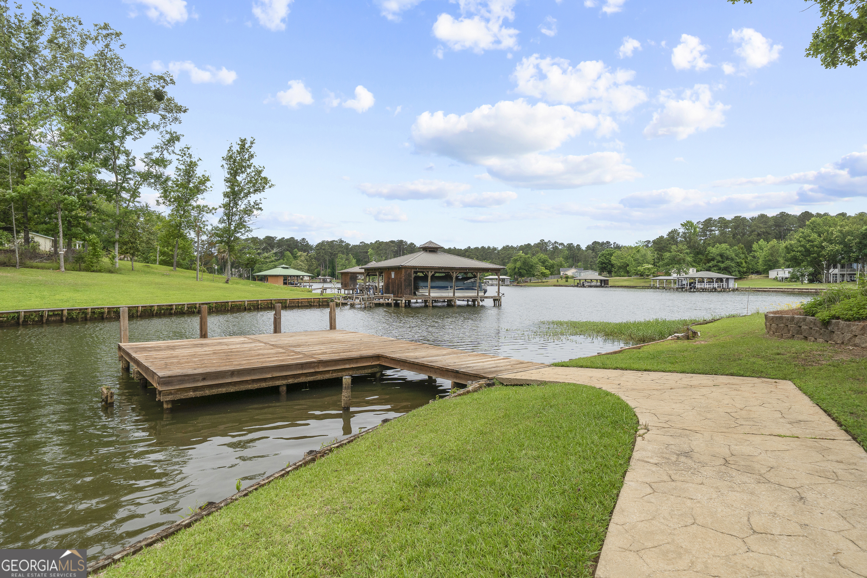 63 Tomahawk Drive