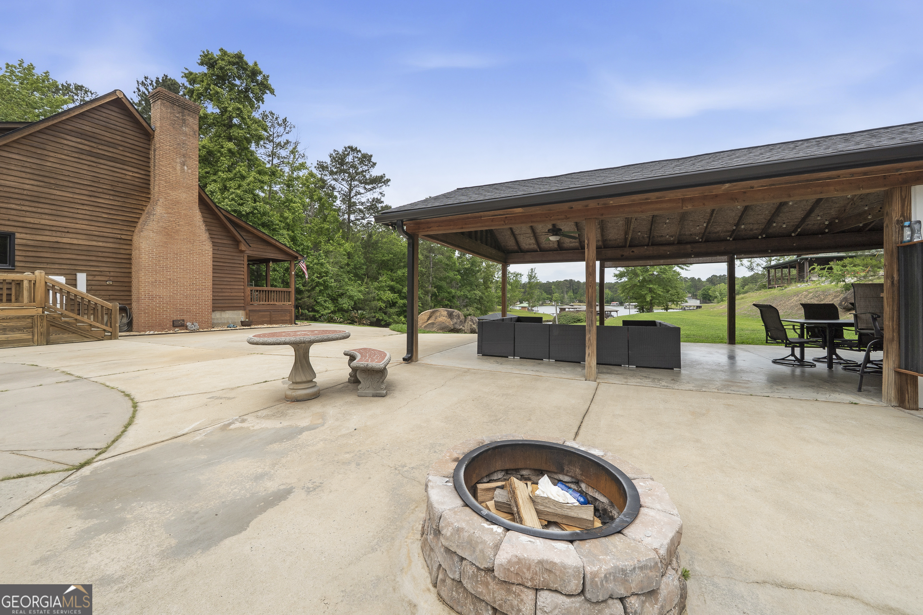 63 Tomahawk Drive