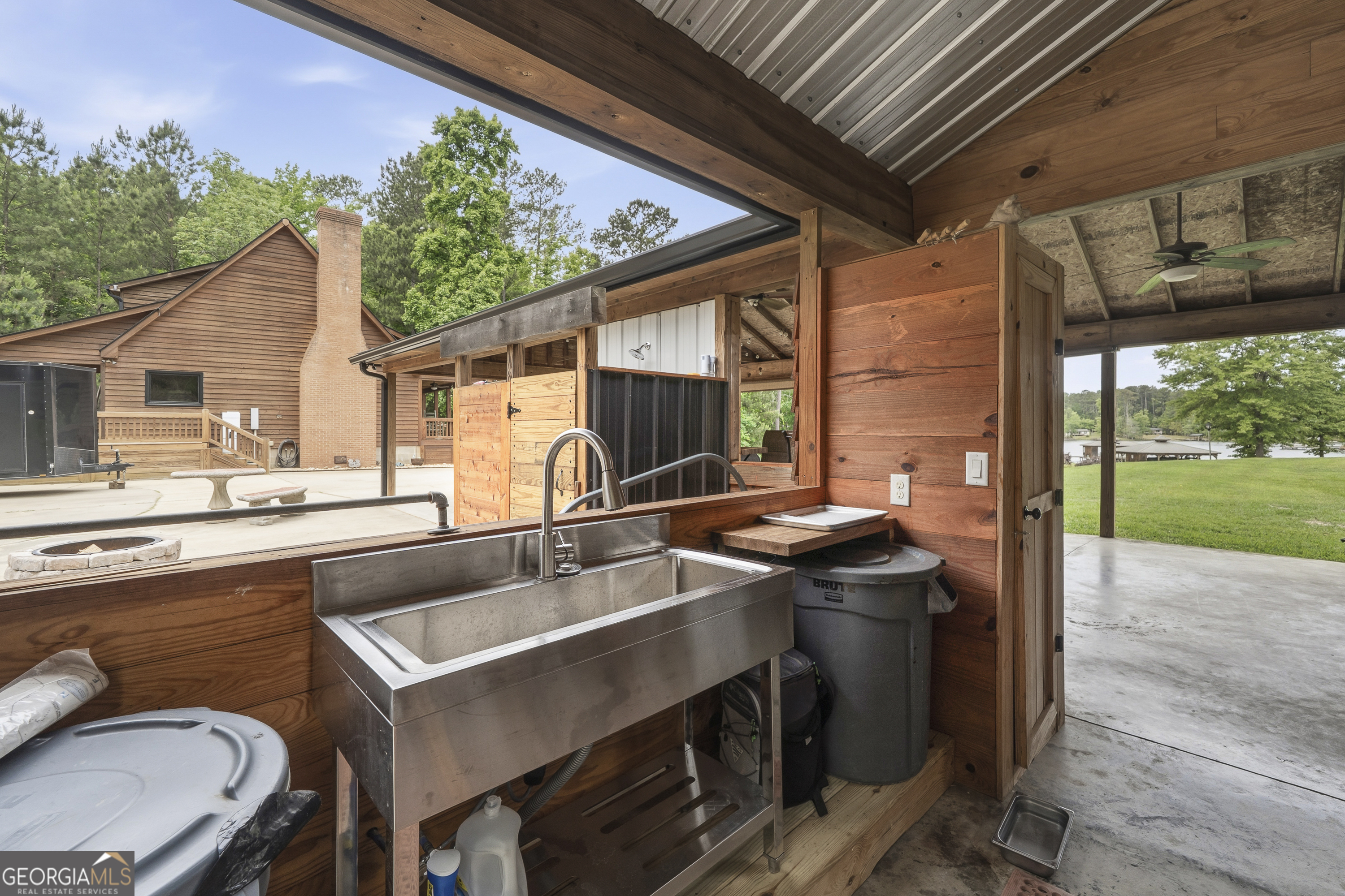 63 Tomahawk Drive