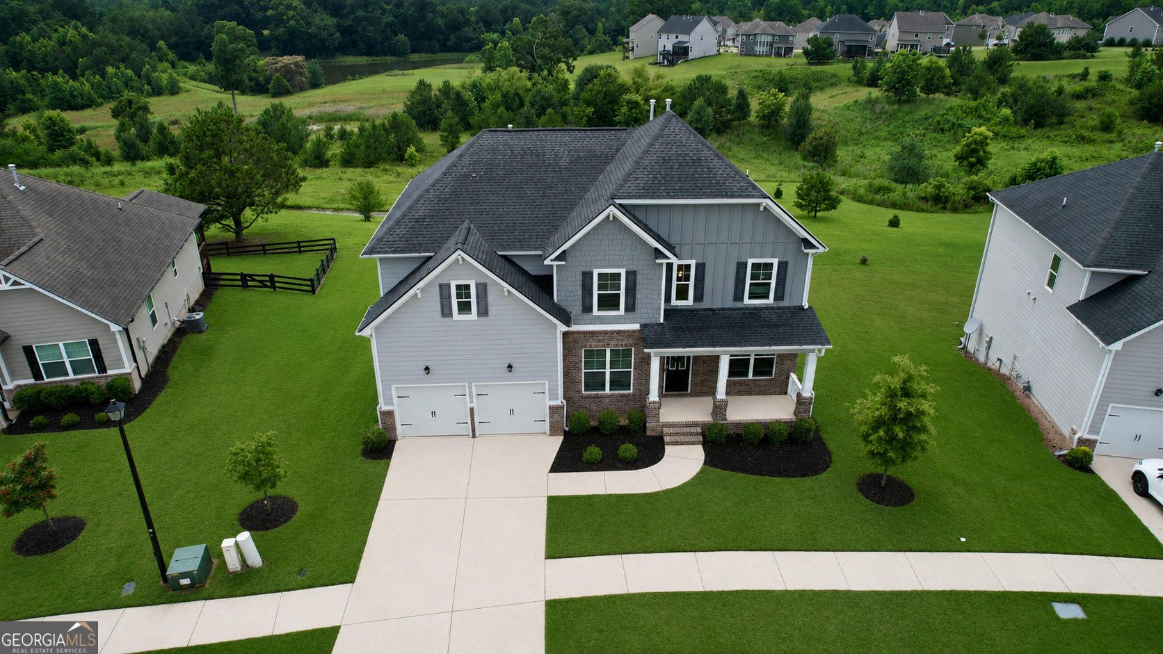 1091 Clubhouse Drive