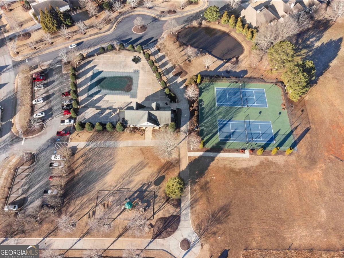 1091 Clubhouse Drive