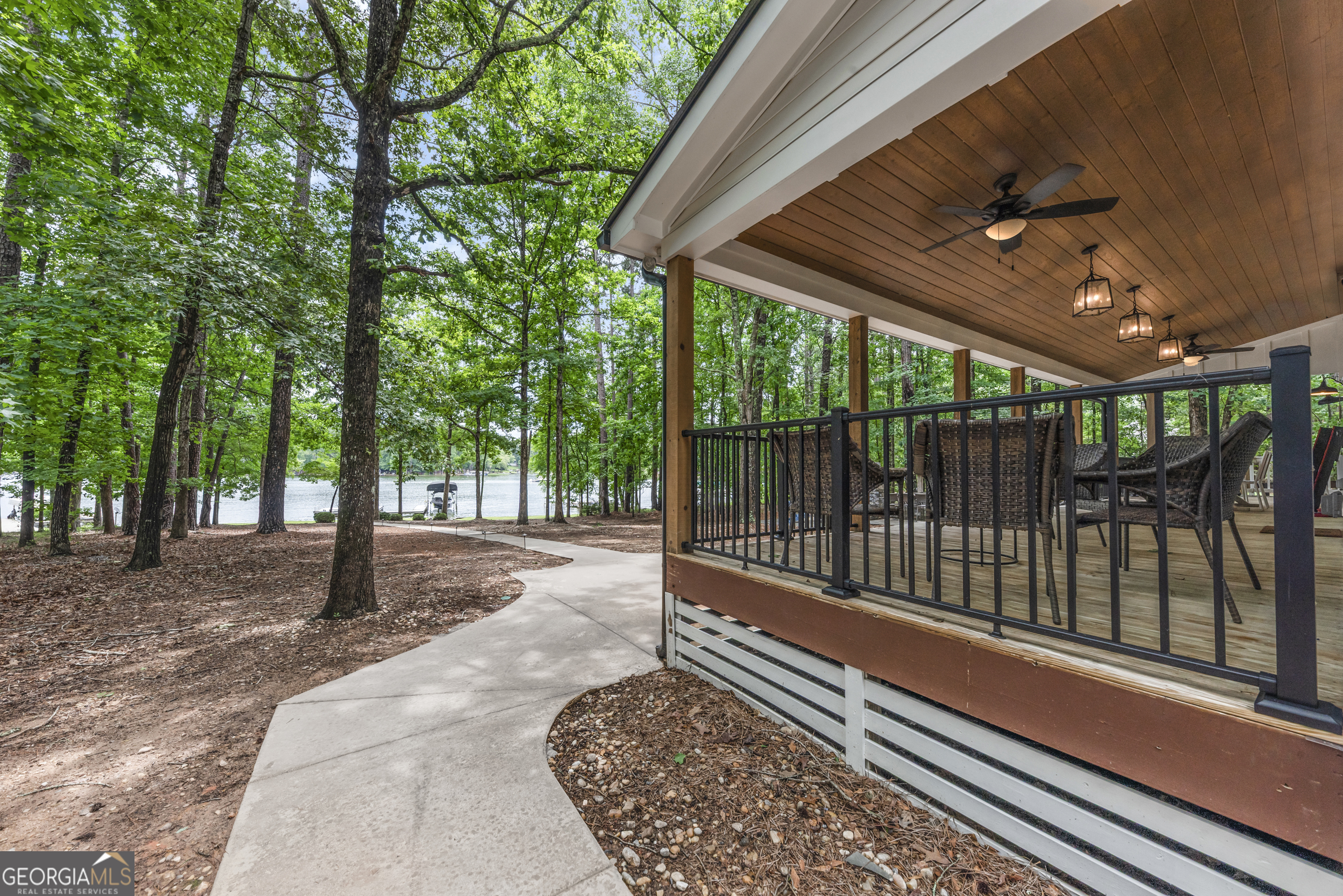 234 Winding River Rd