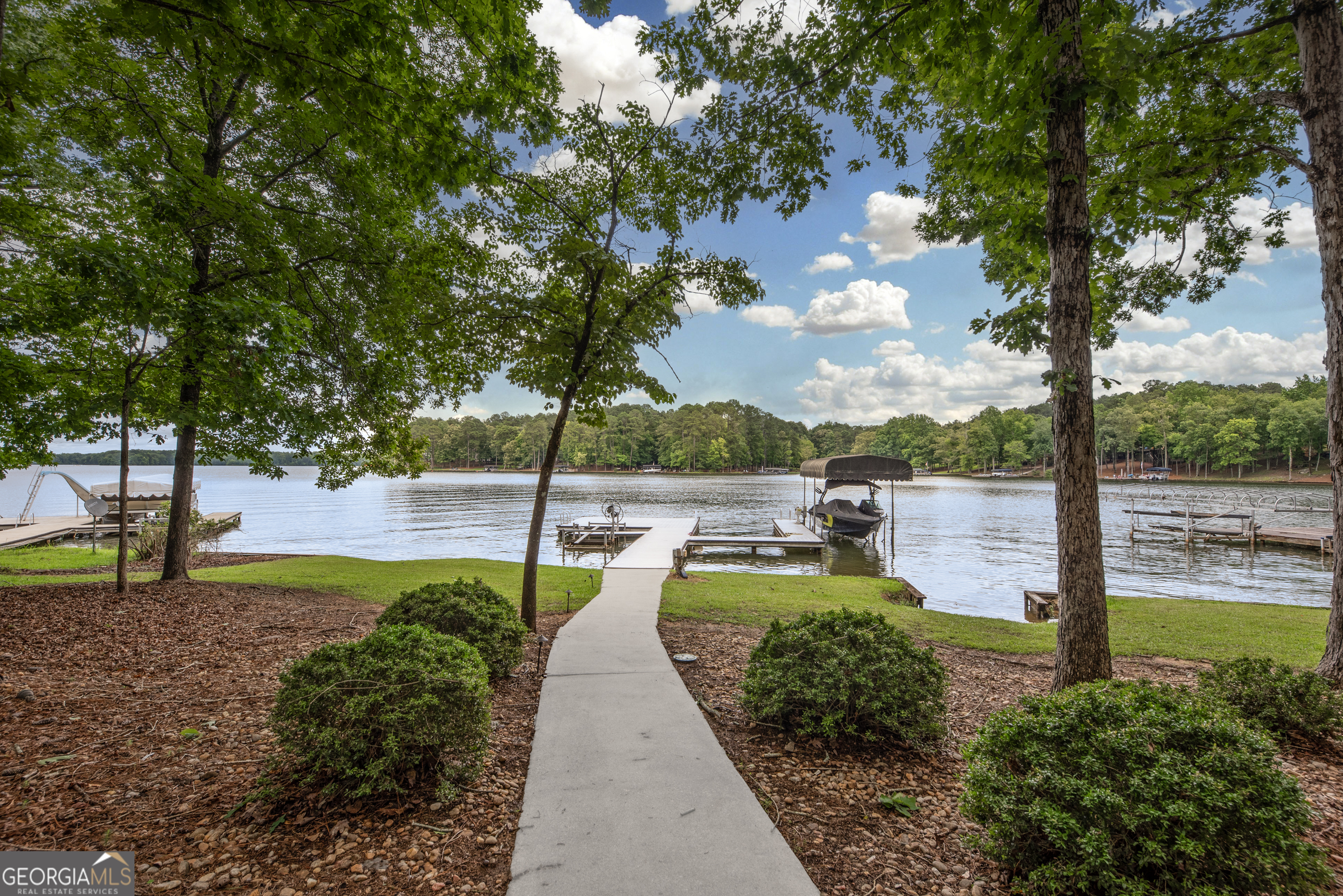 234 Winding River Rd