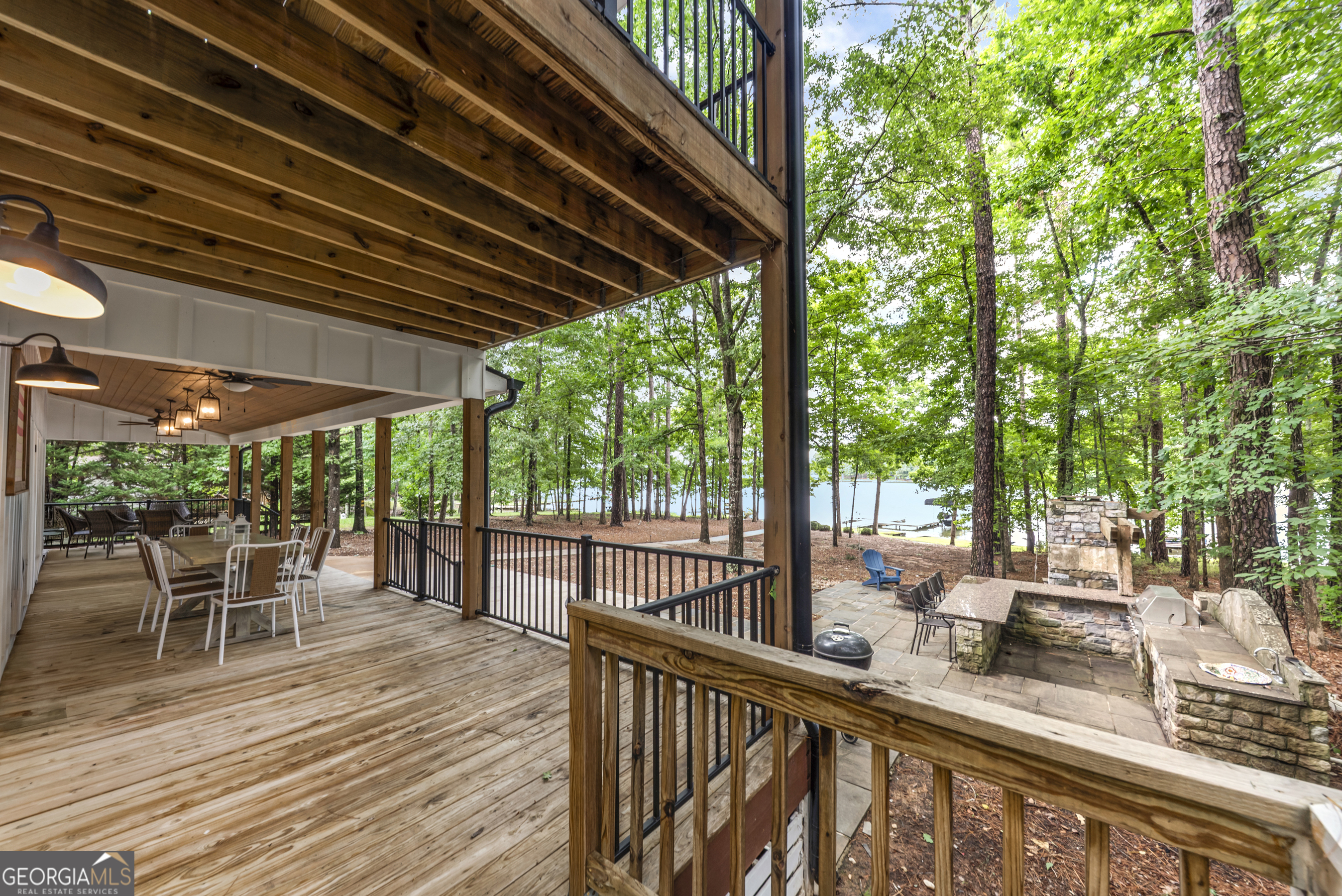 234 Winding River Rd