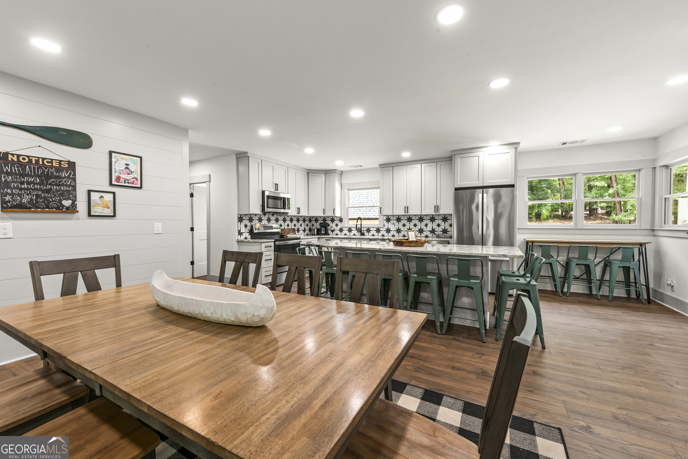 234 Winding River Rd