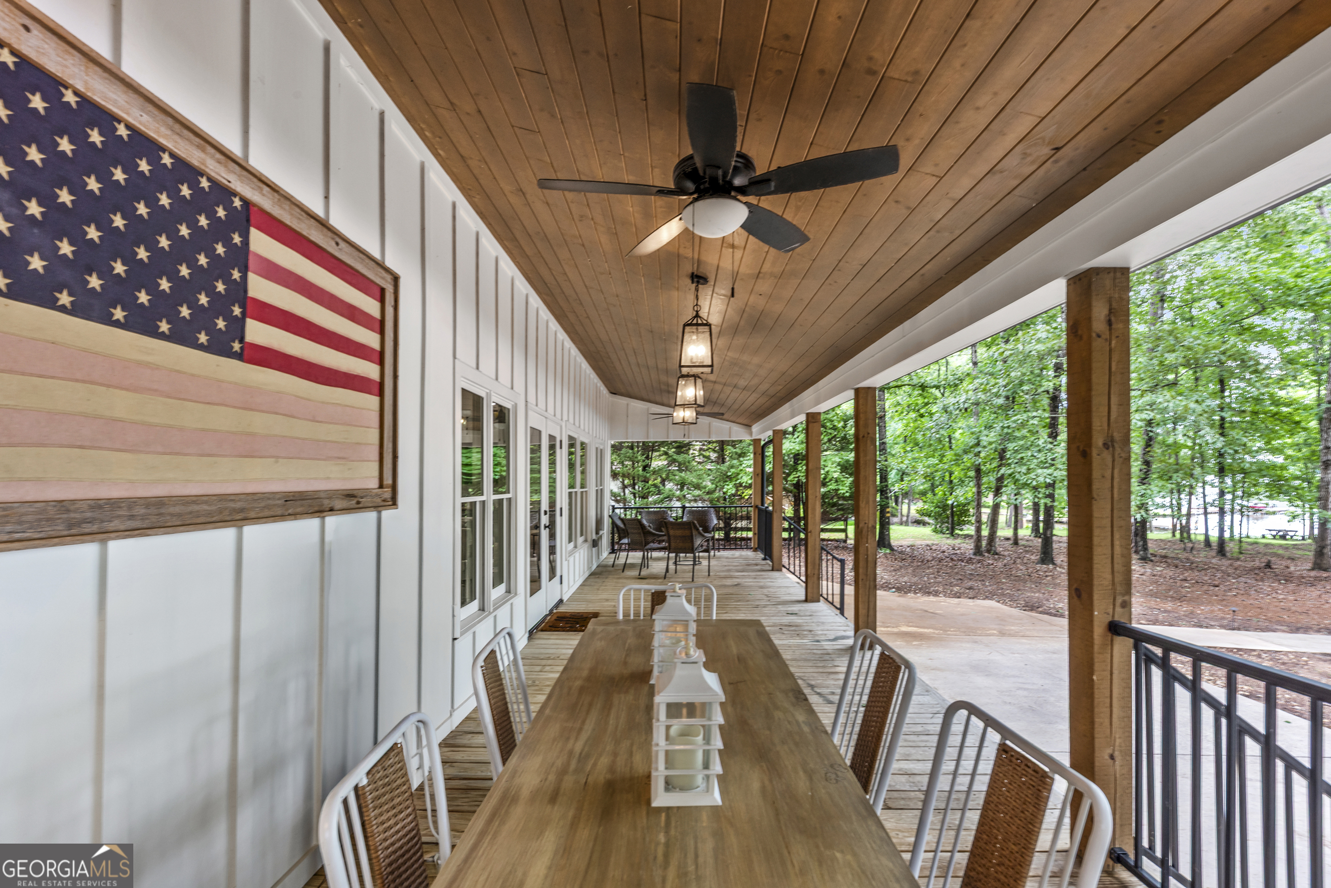 234 Winding River Rd