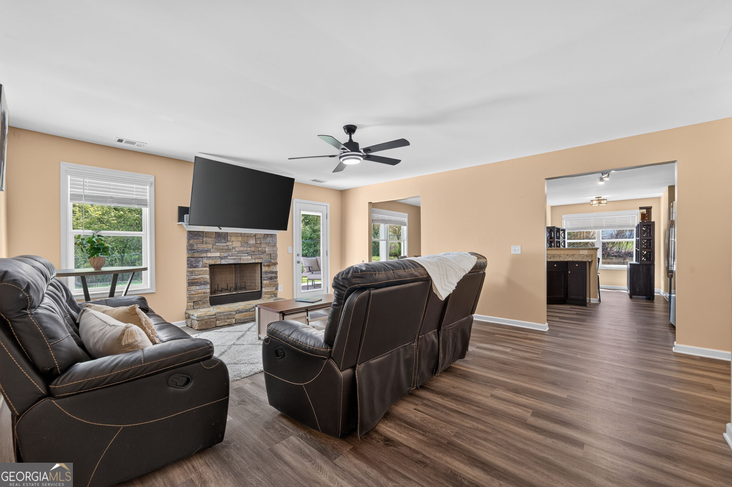 134 Misty Grove Ln