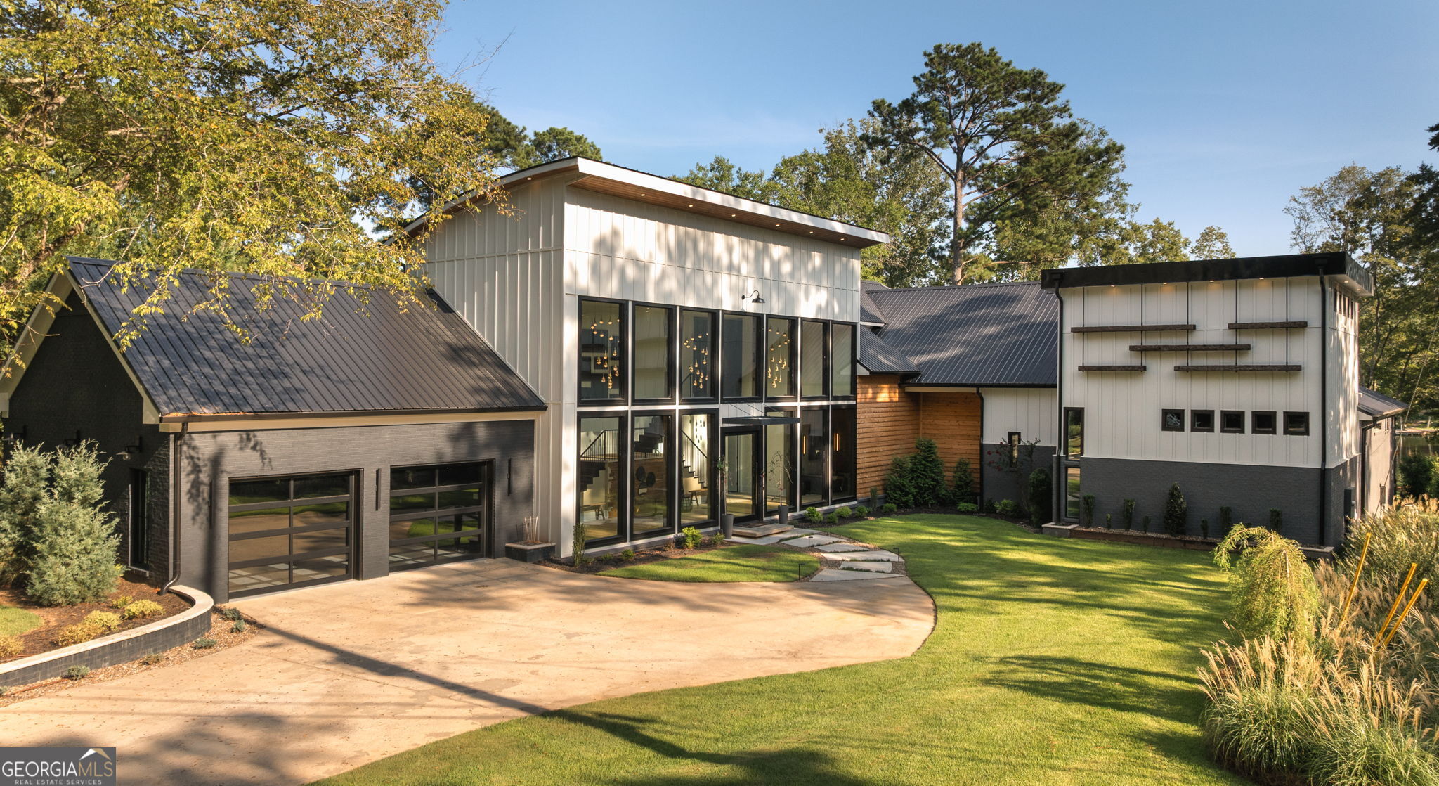 298 W River Bend Drive