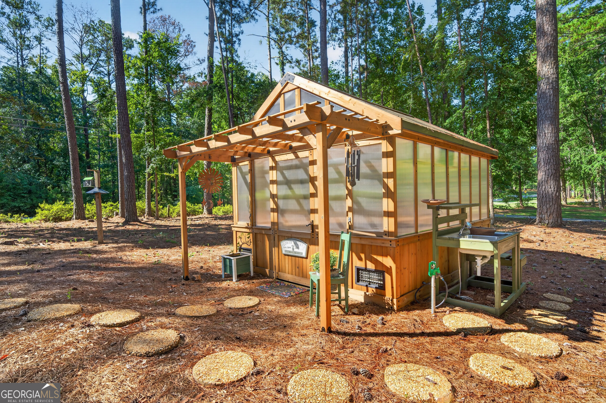 1094 Crooked Creek Road