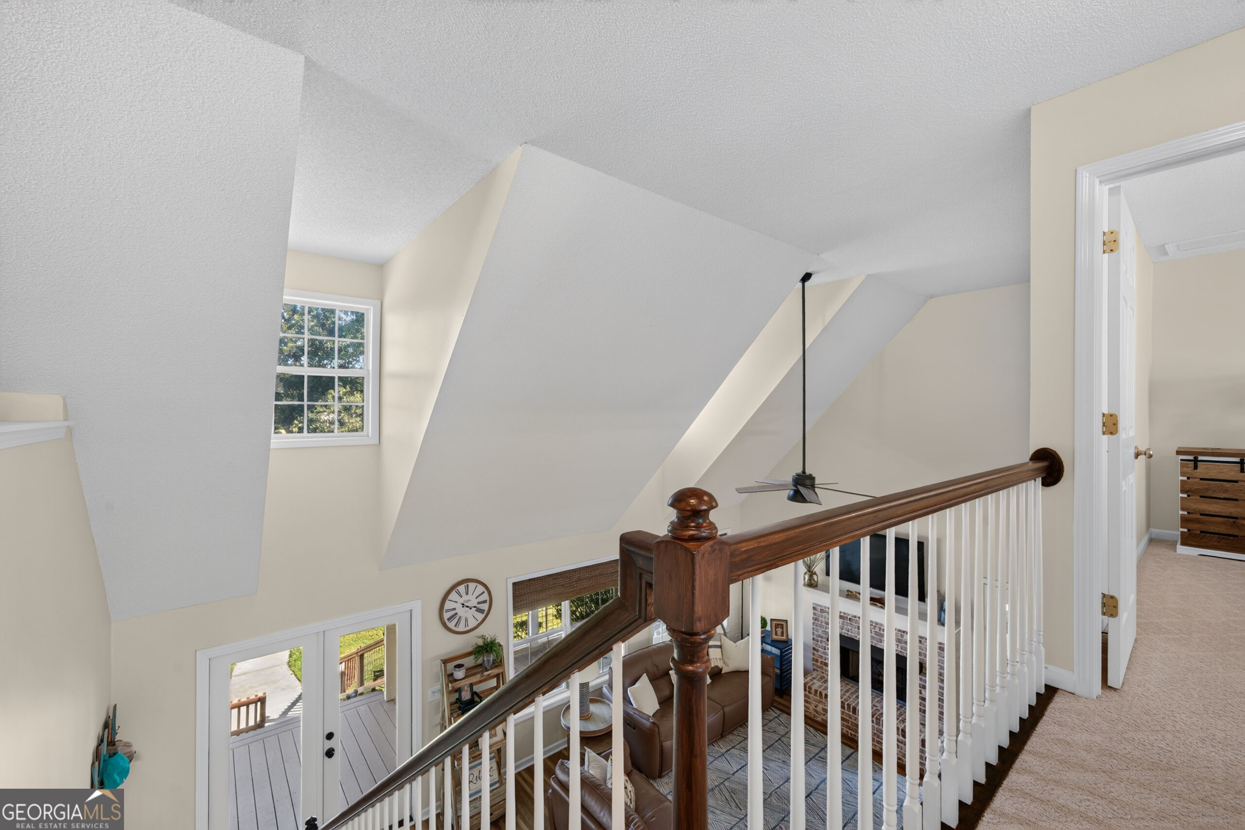 1094 Crooked Creek Road