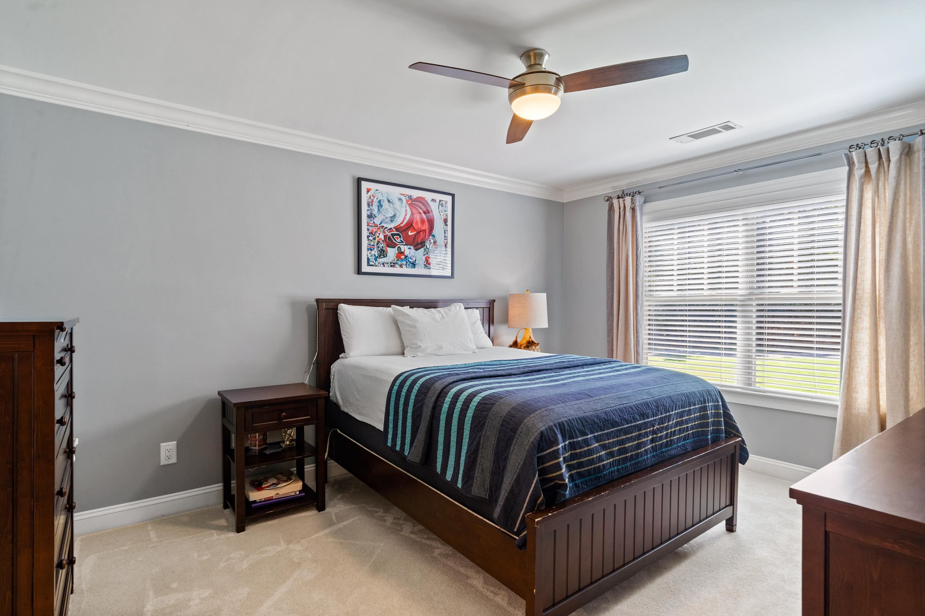 301B W LAKEVIEW DRIVE