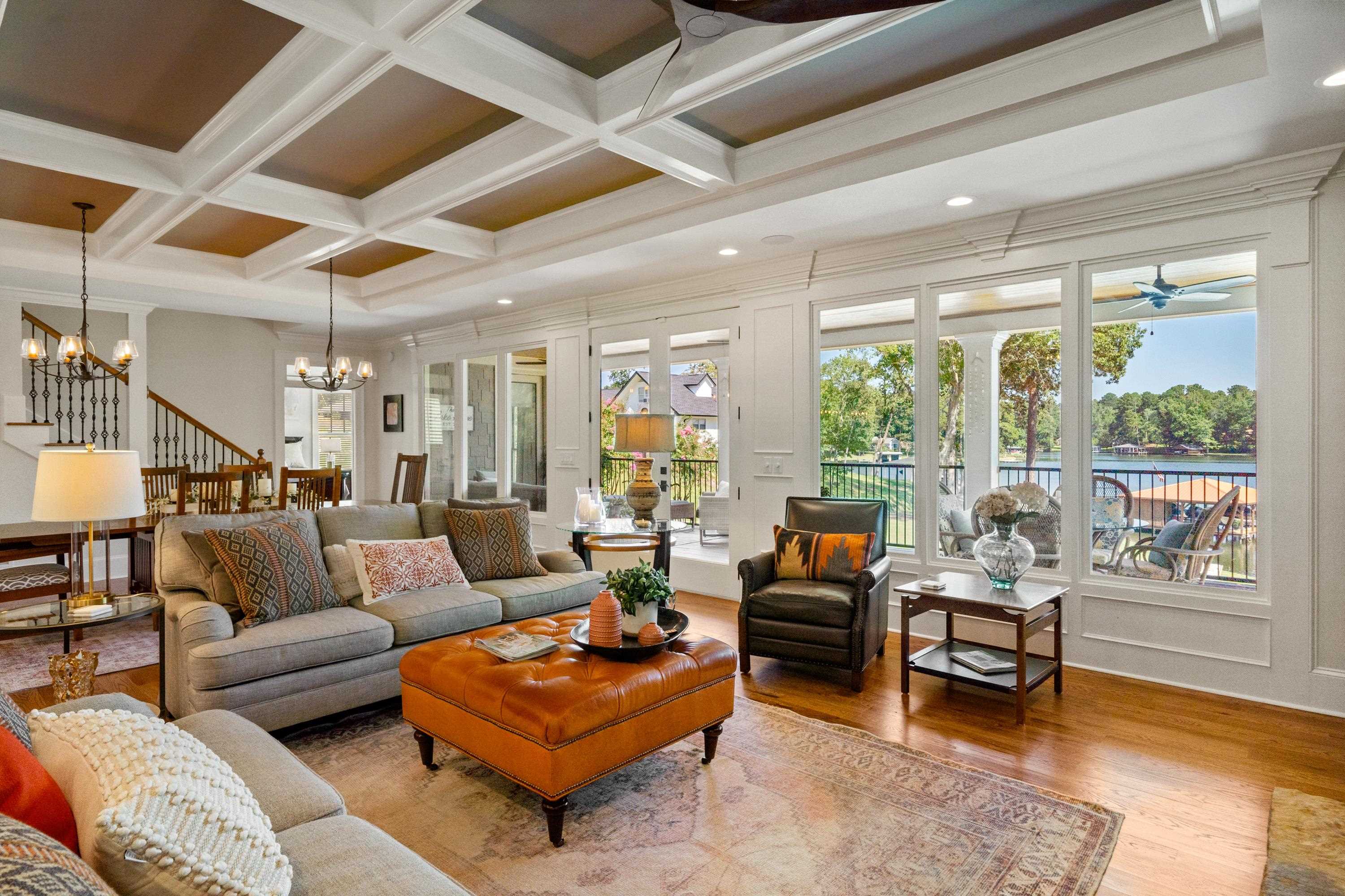 301B W LAKEVIEW DRIVE