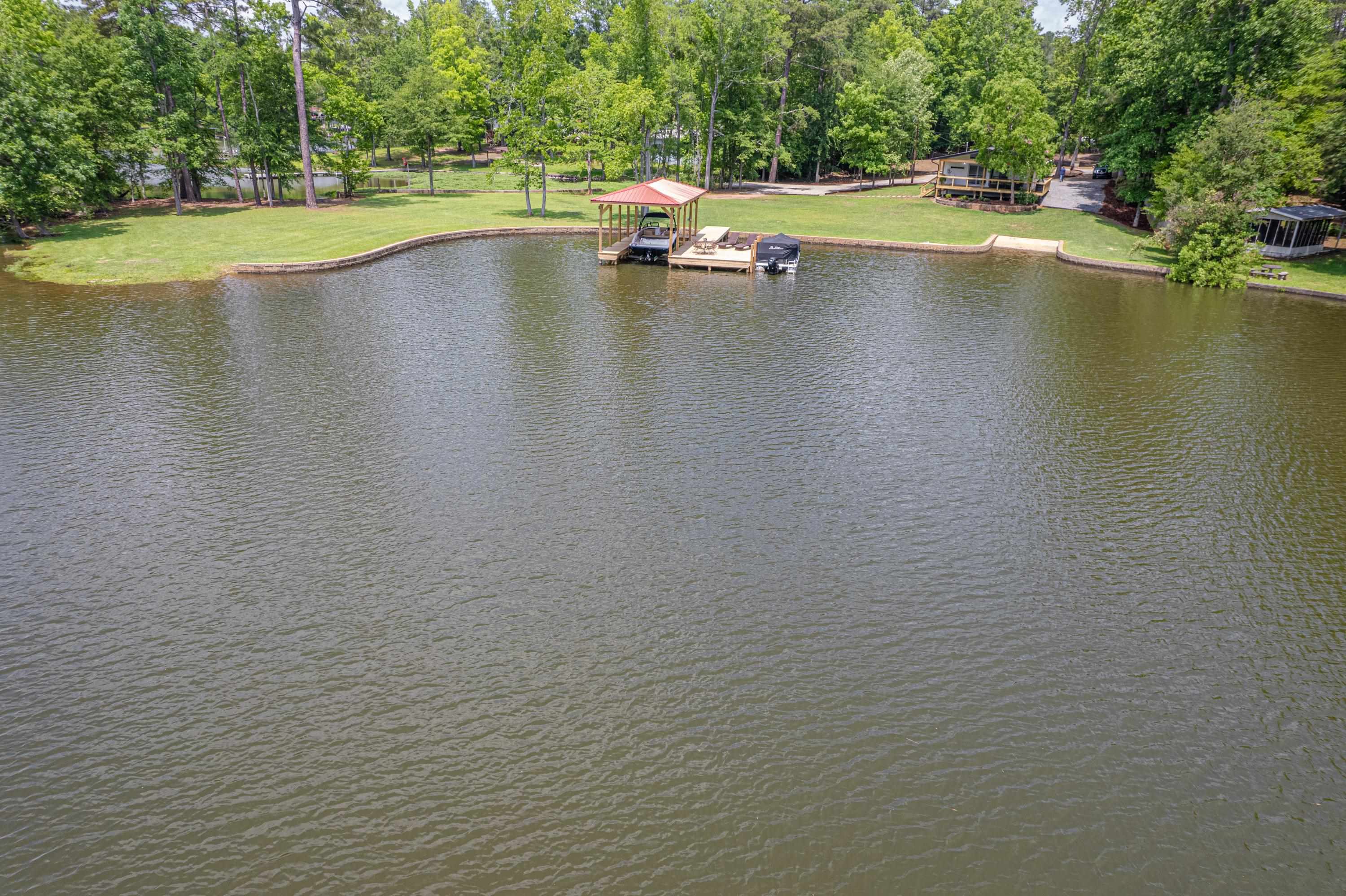 118 TURTLE COURT