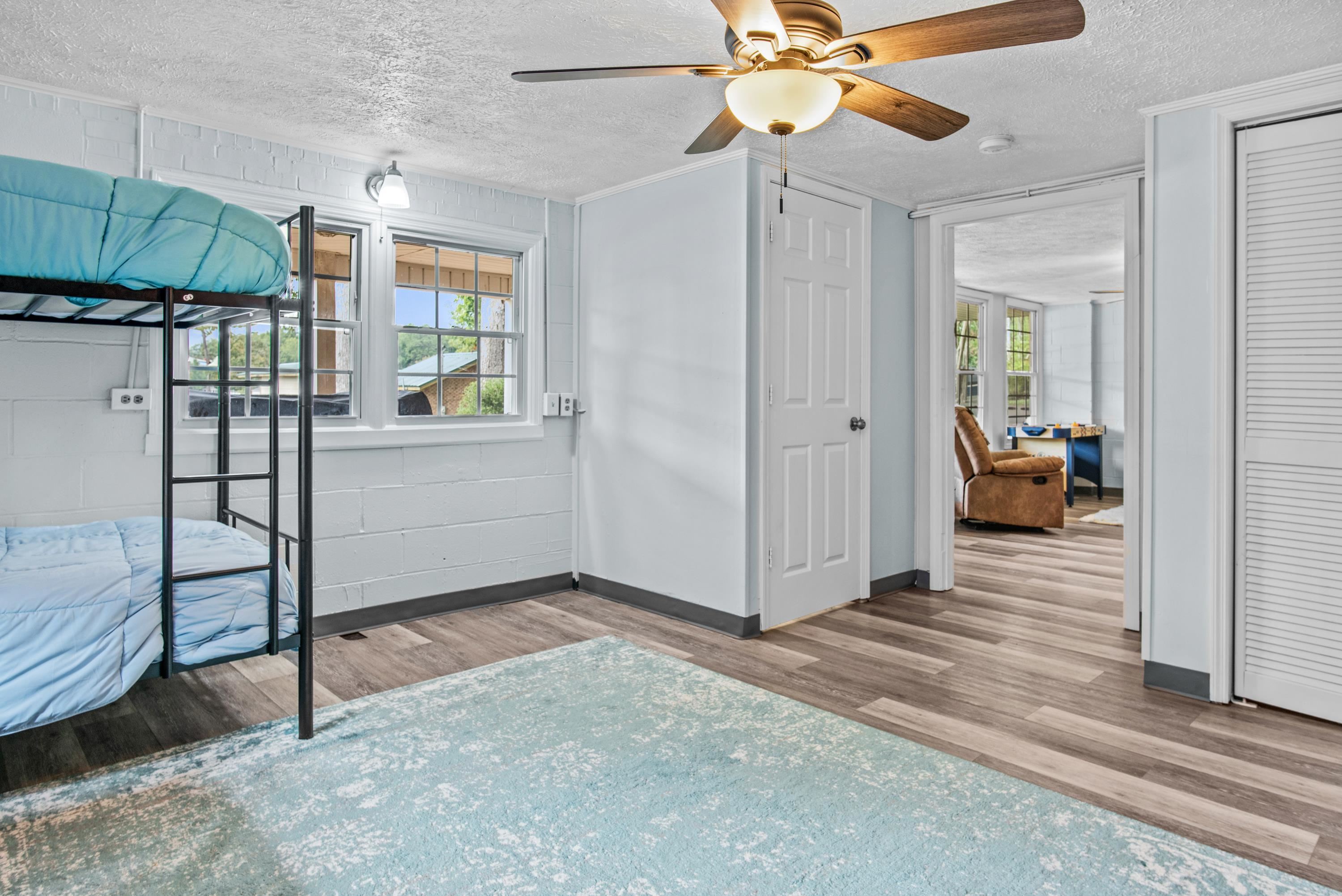 252 SHELTON DRIVE