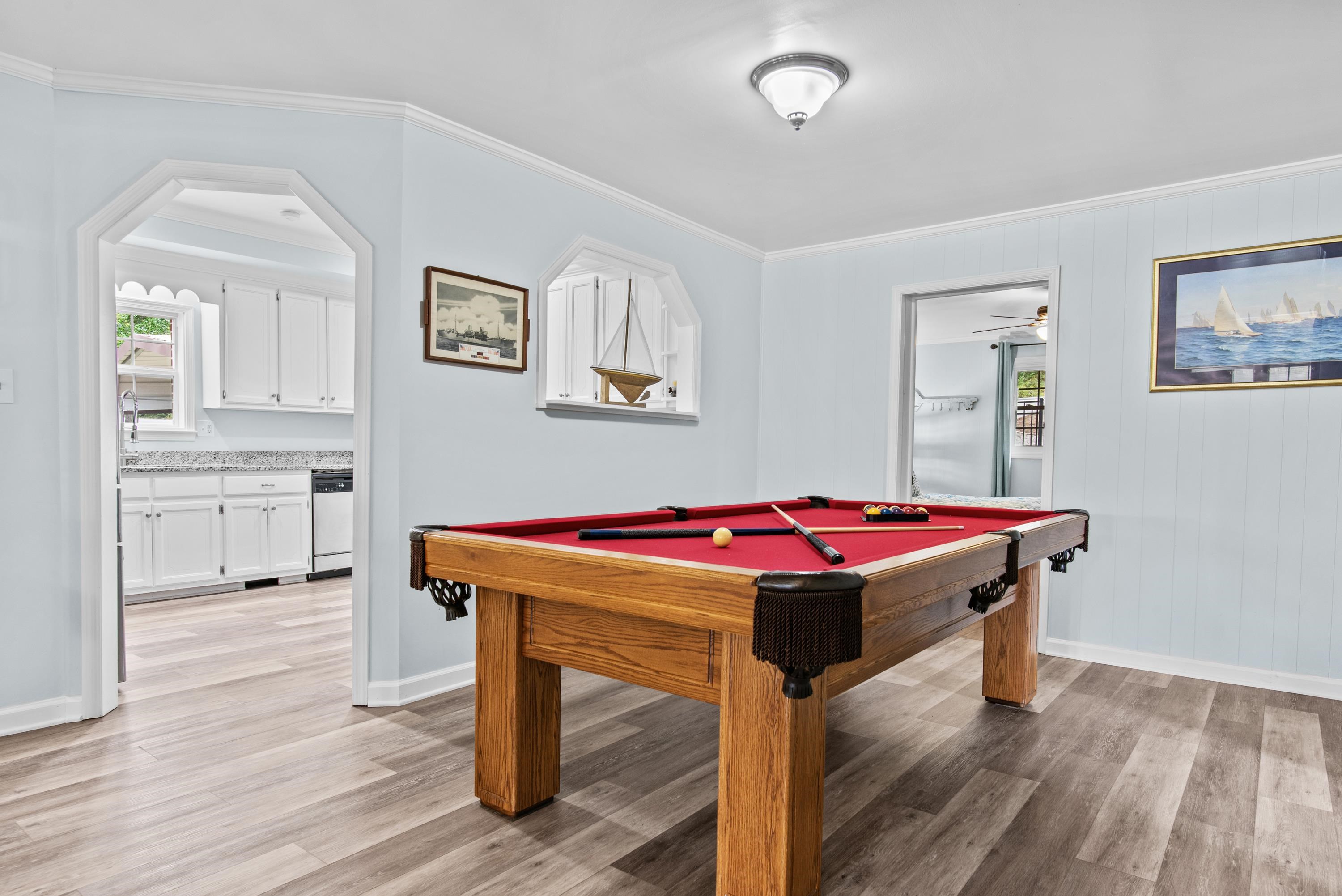 252 SHELTON DRIVE