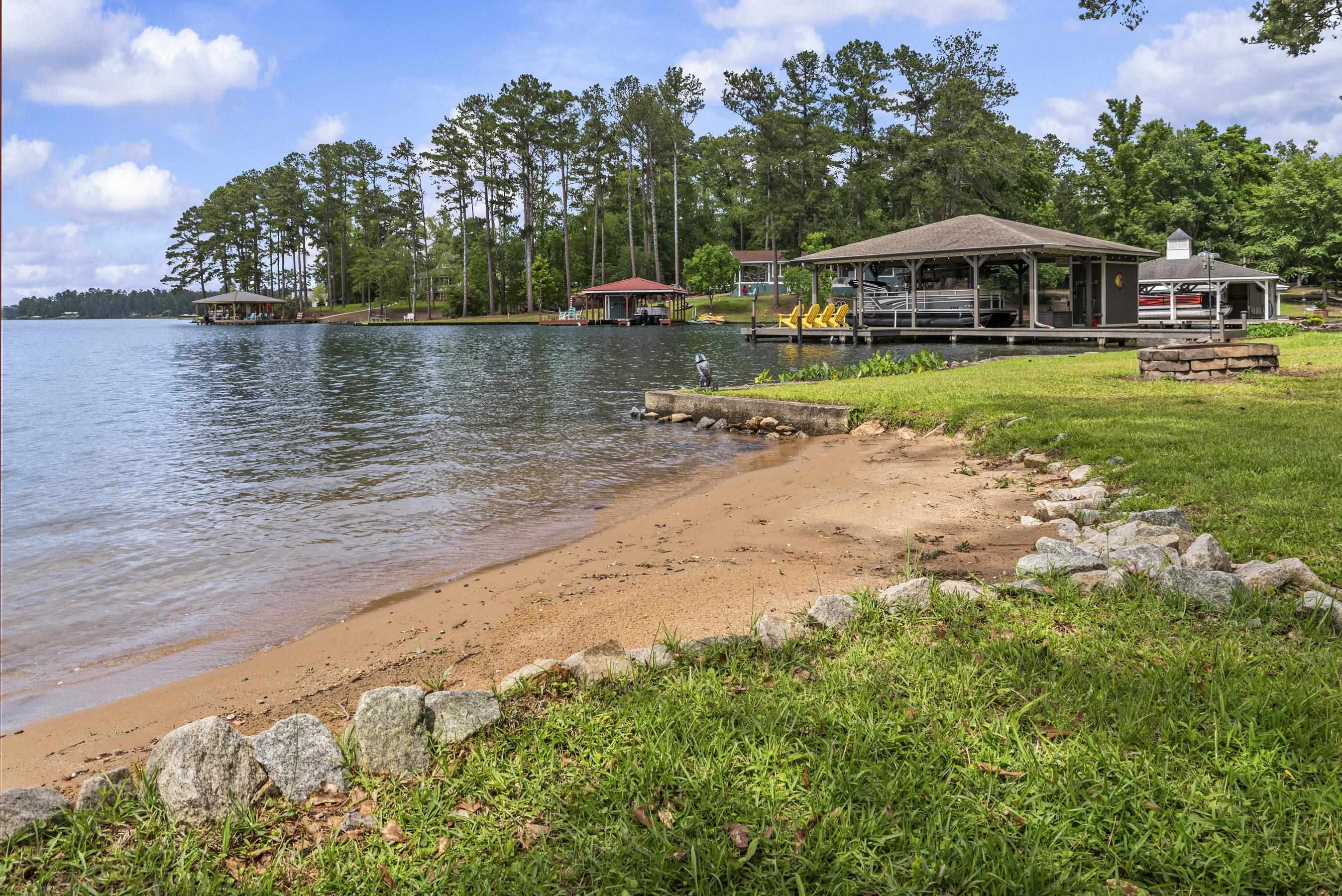 118 PINEVIEW ROAD