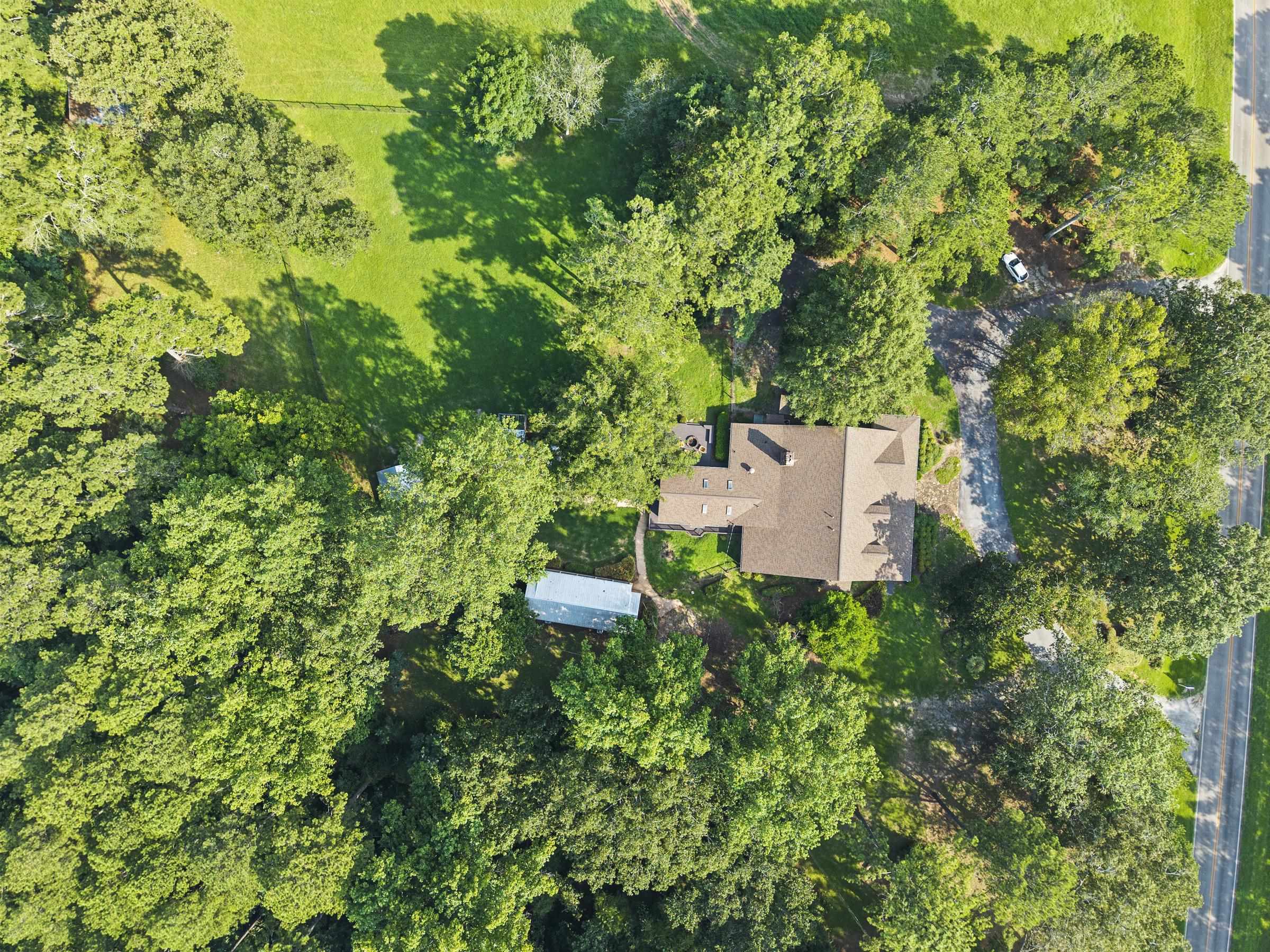 2941 LITTLE RIVER ROAD