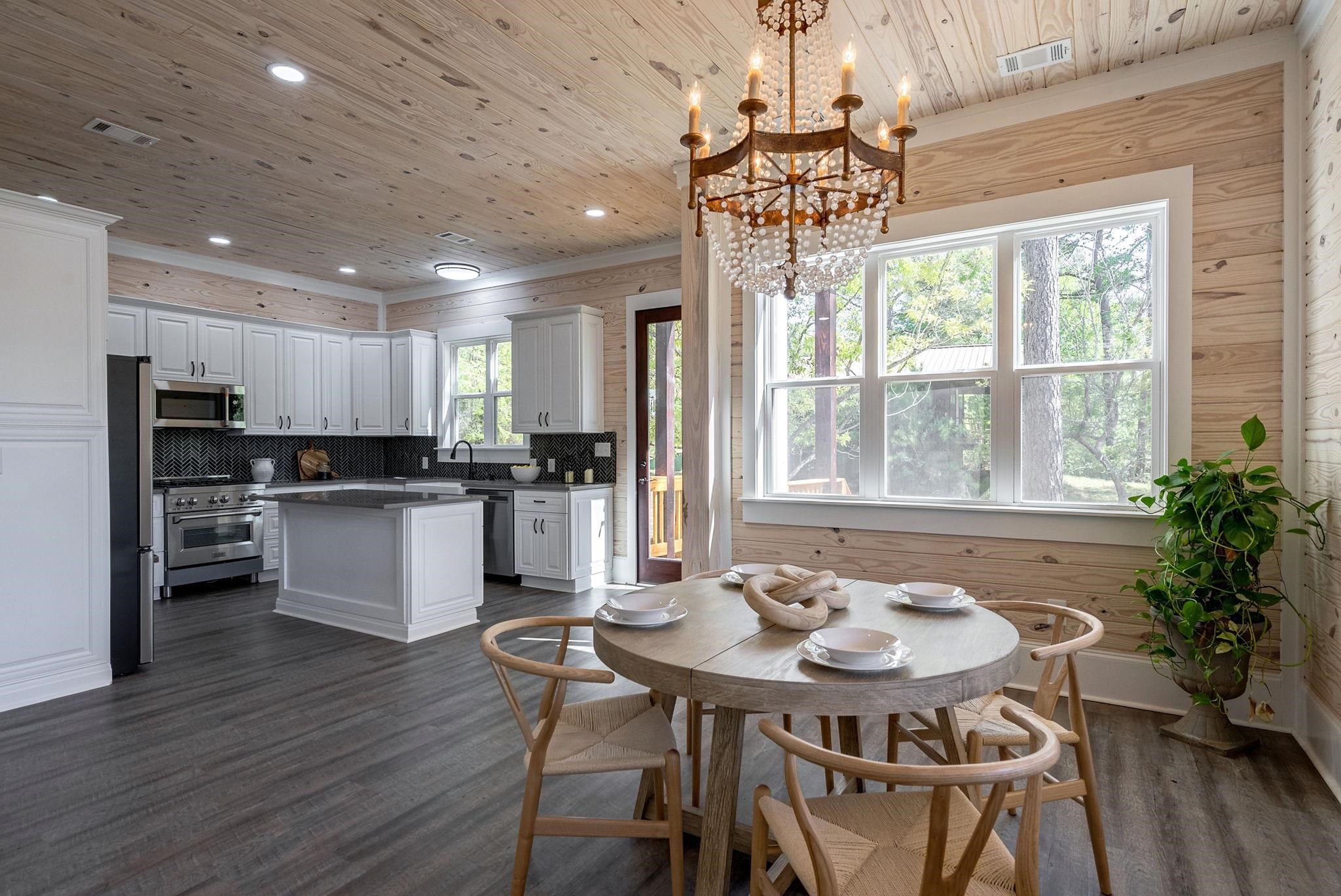 123 ROCKY CREEK