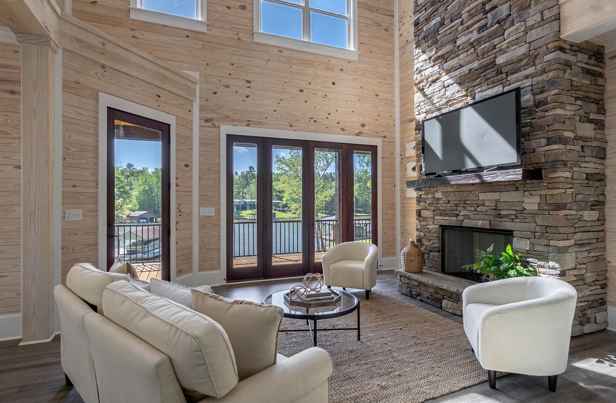 123 ROCKY CREEK