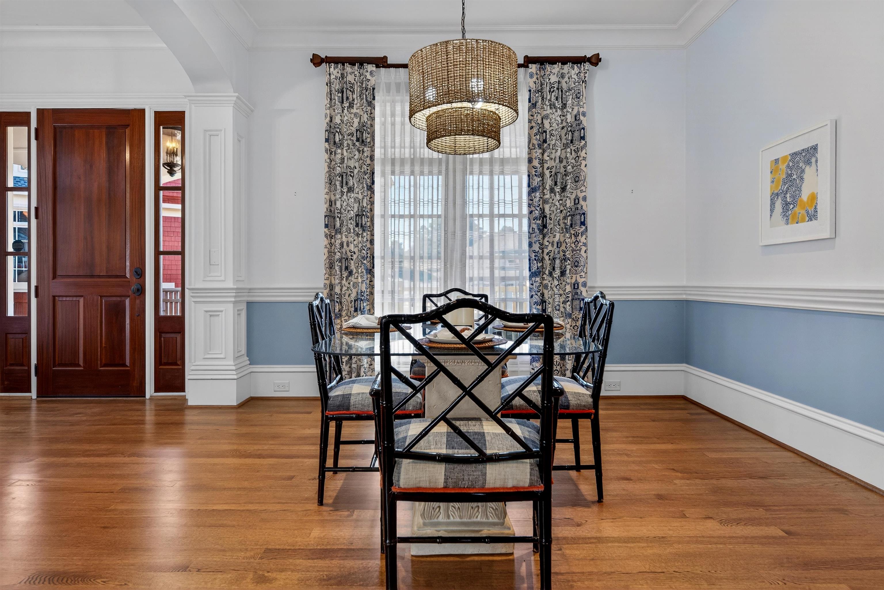 140 SILVER BIRCH LN NE