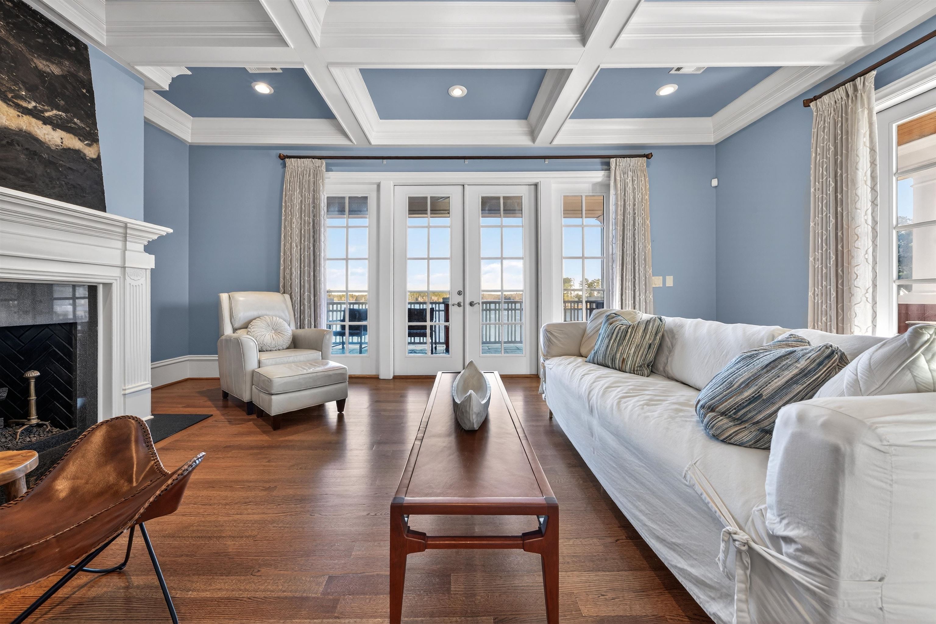 140 SILVER BIRCH LN NE