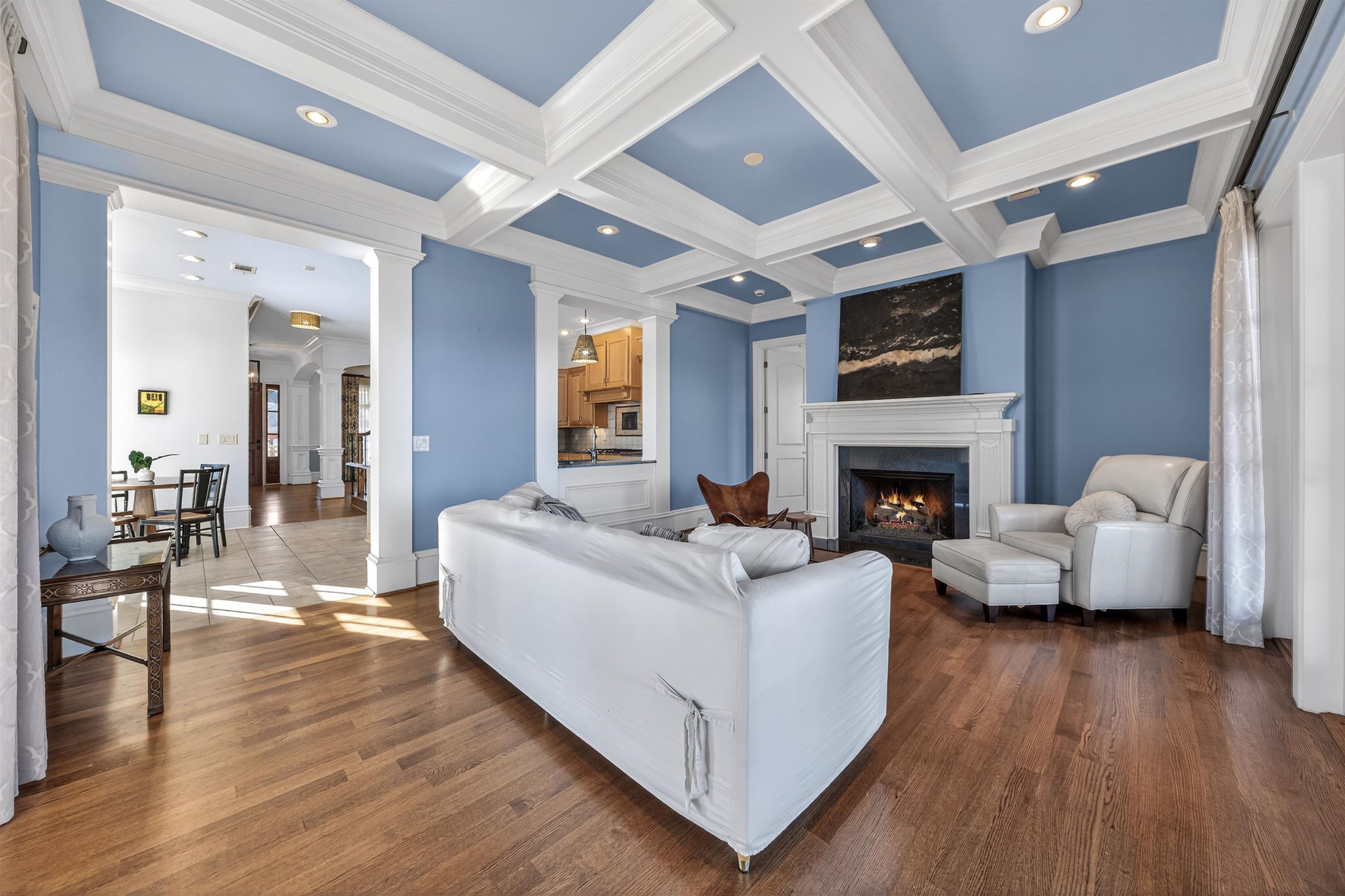 140 SILVER BIRCH LN NE